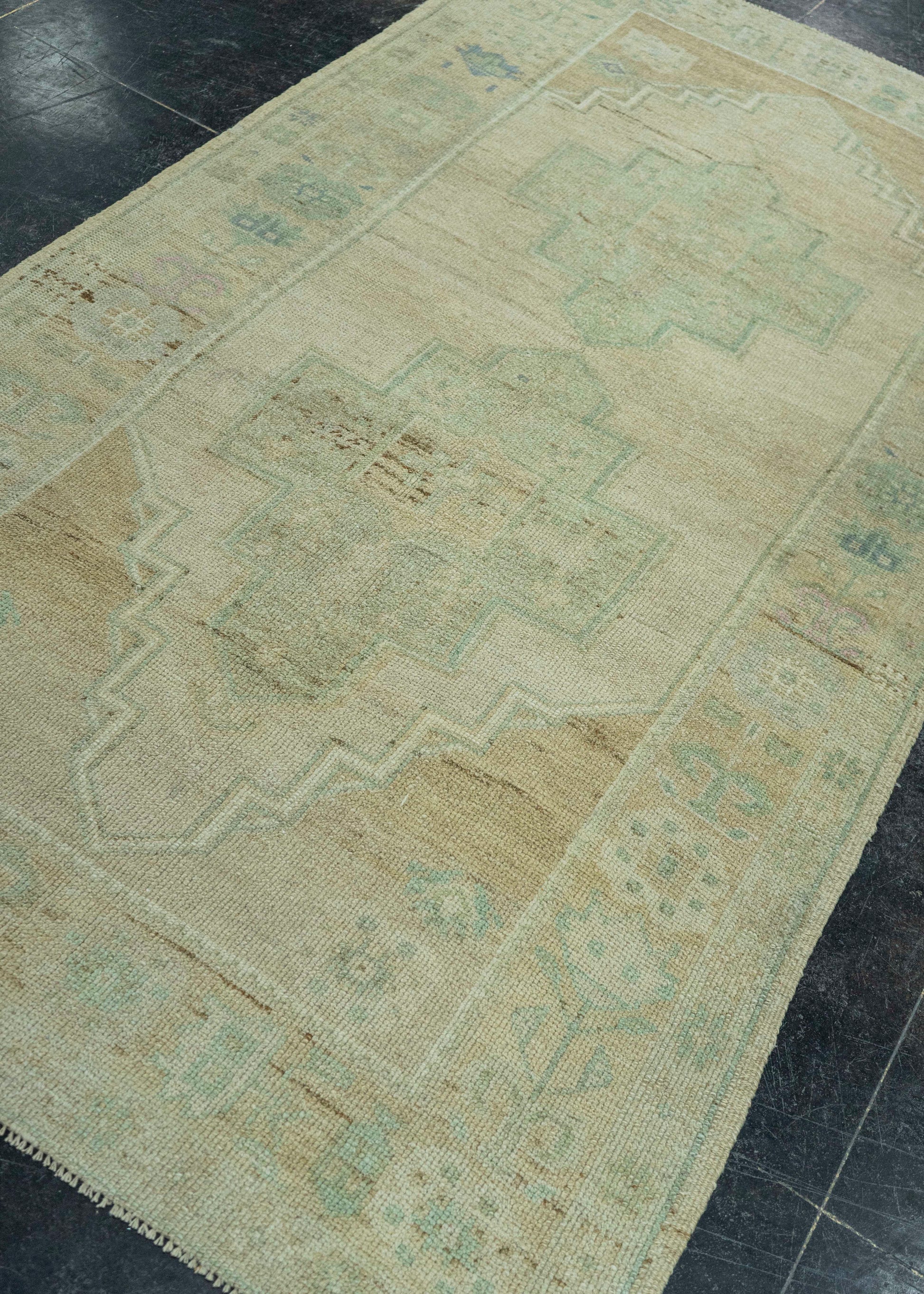 Turkish Vintage Rug 4'2" x 7'9" #20814