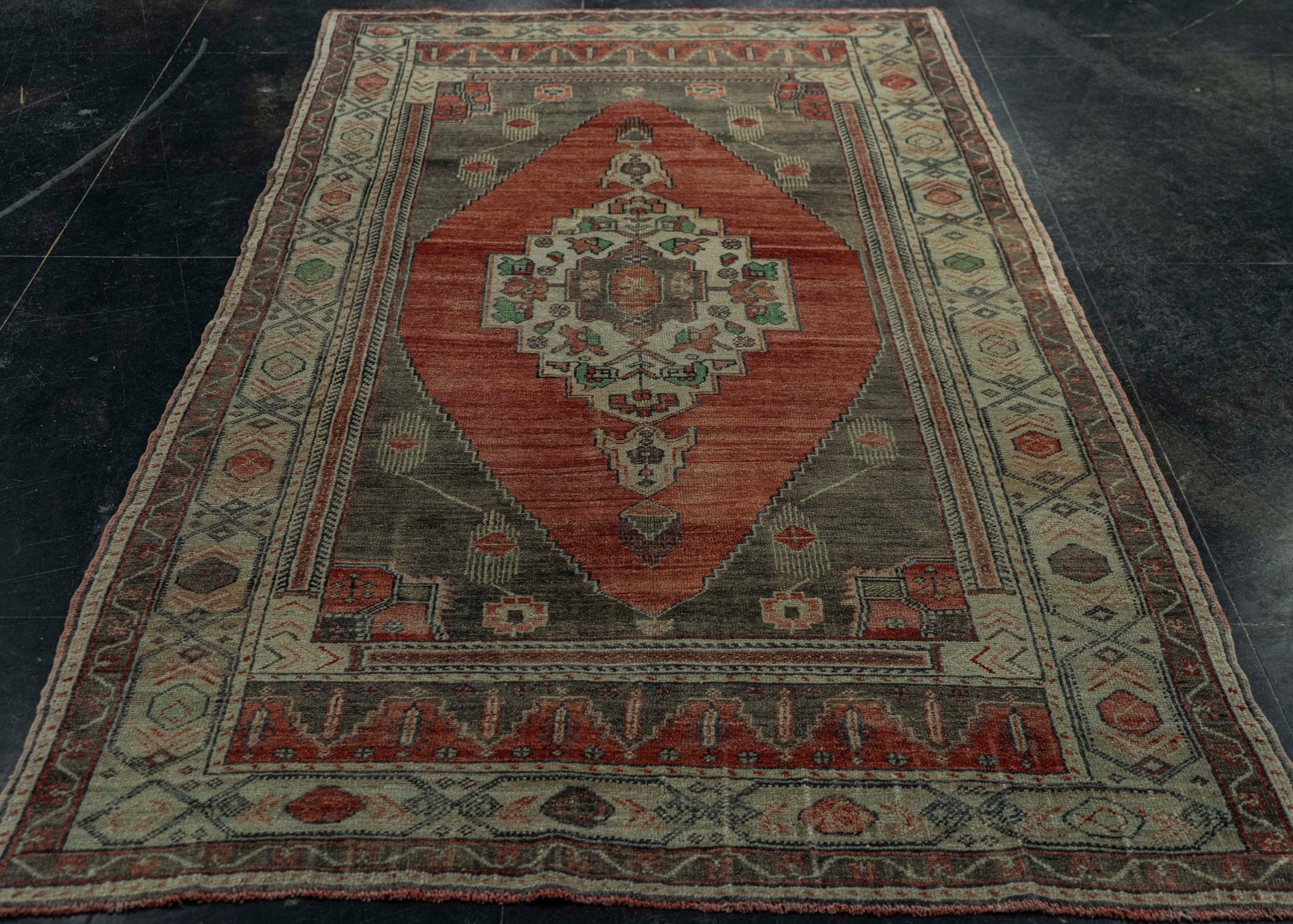 Turkish Vintage Rug 4'10" x 8'3" #20836