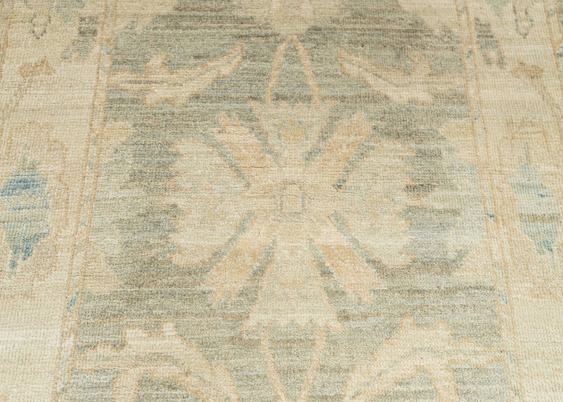 Oushak Rug 2'8" x 9'7" #22744