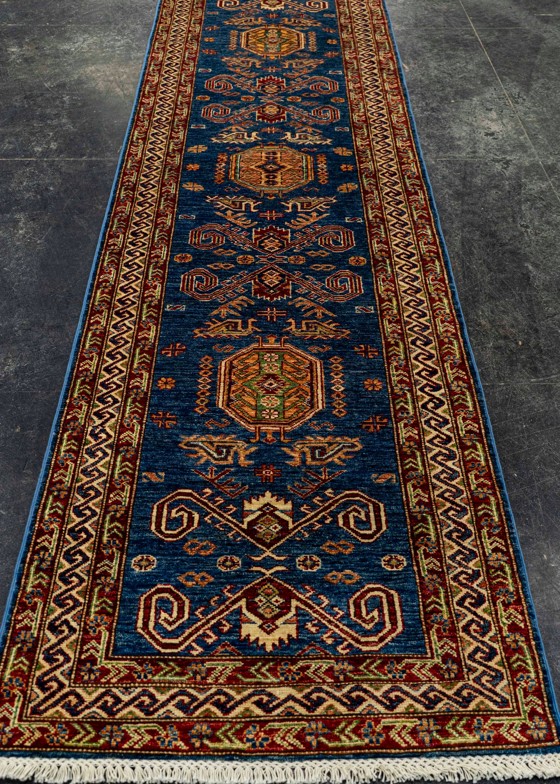 Oriental Handmade Rug  2'9" x 10'5" #22889
