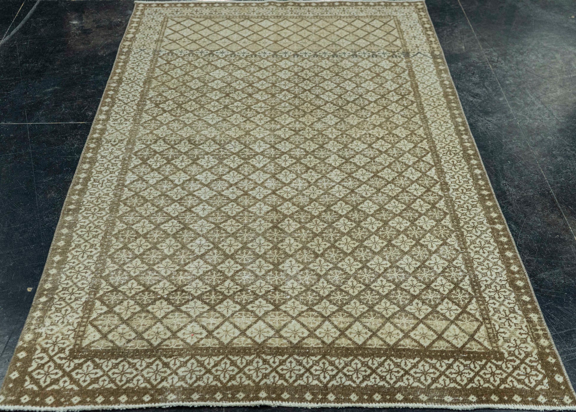 Turkish Vintage Rug 4' x 6'4" #20780