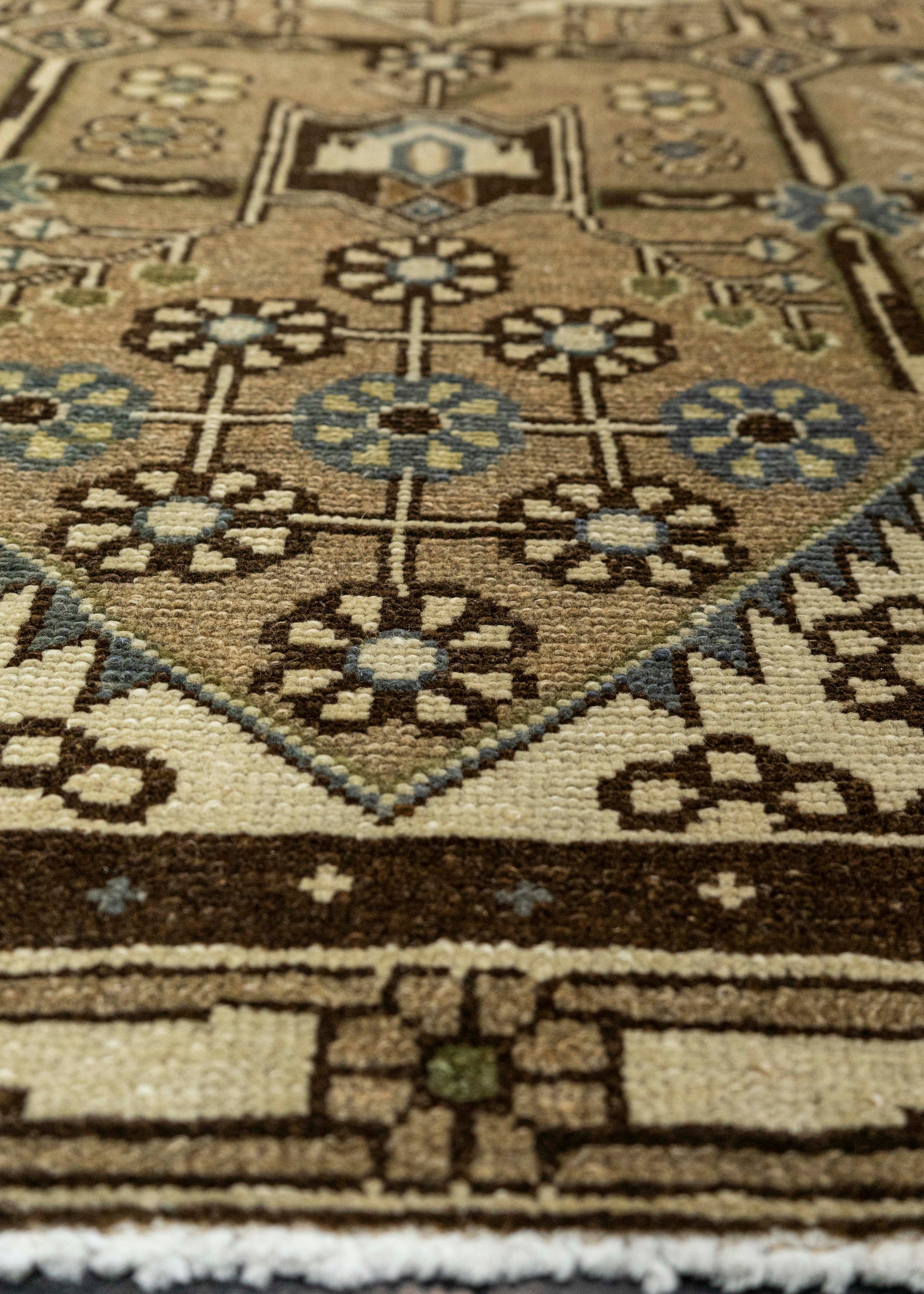 Vintage Rug  3' x 9'2" #22757