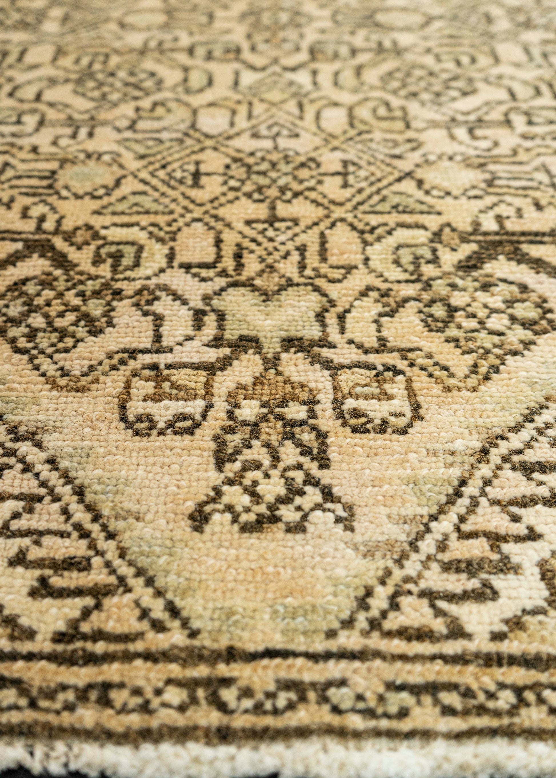 Vintage Rug  2'8" x 8'8" #22754
