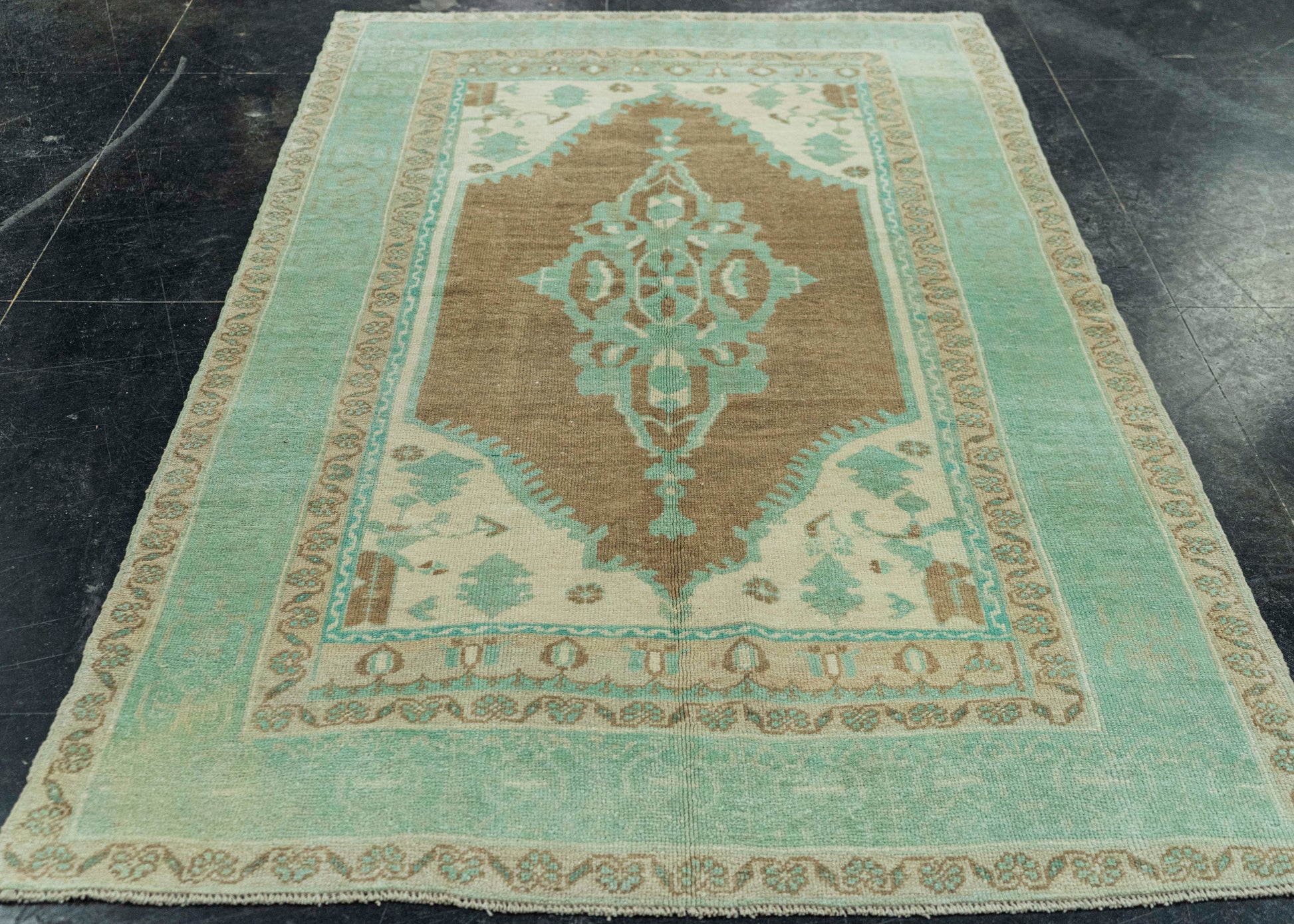 Turkish Vintage Rug 4'7" x 8' #20784