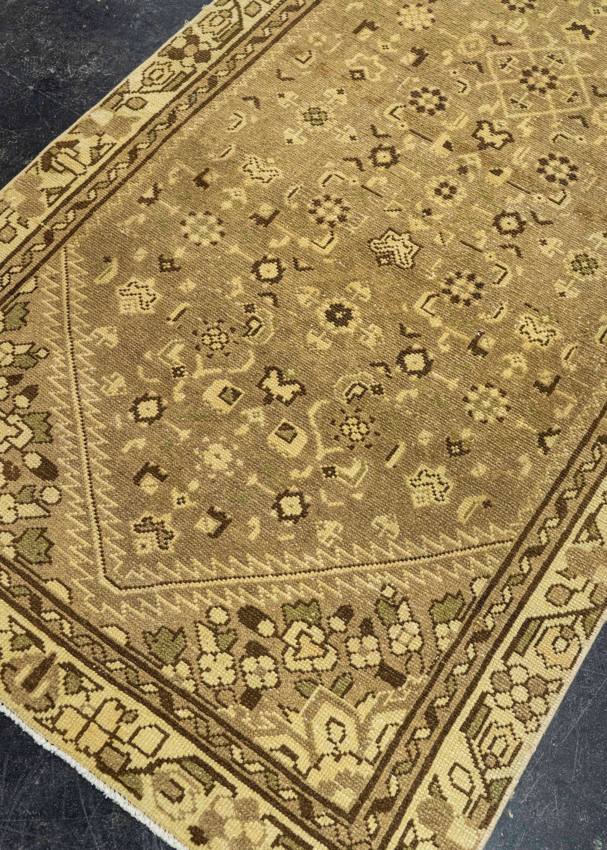 Turkish Vintage Rug  3' x 9'6" #22762