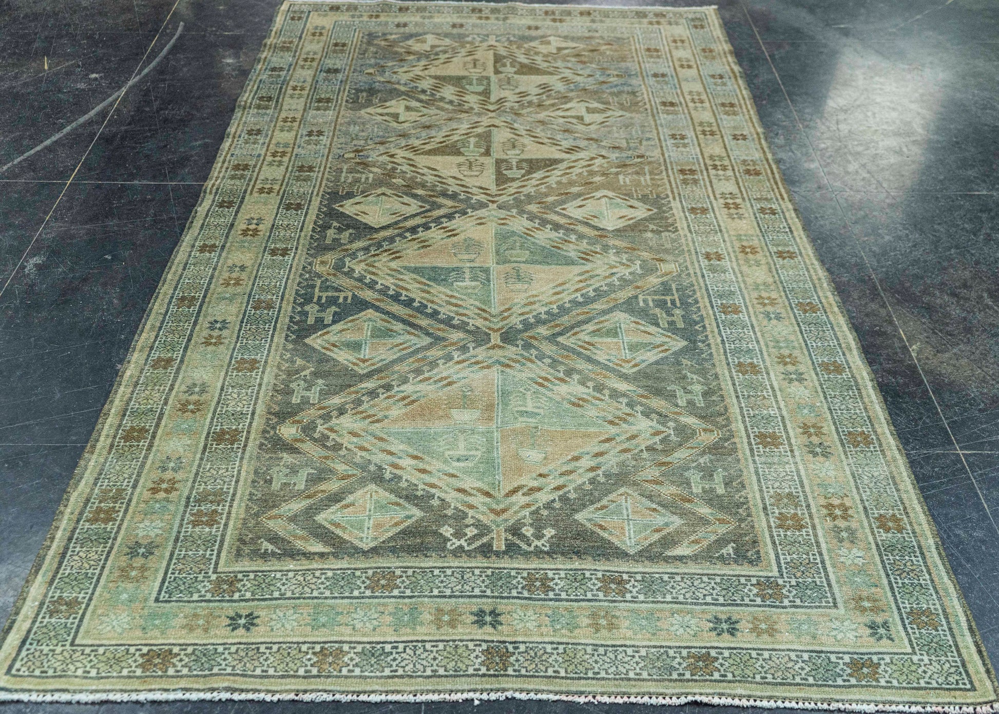 Turkish Vintage Rug 4'7" x 8'6" #20806