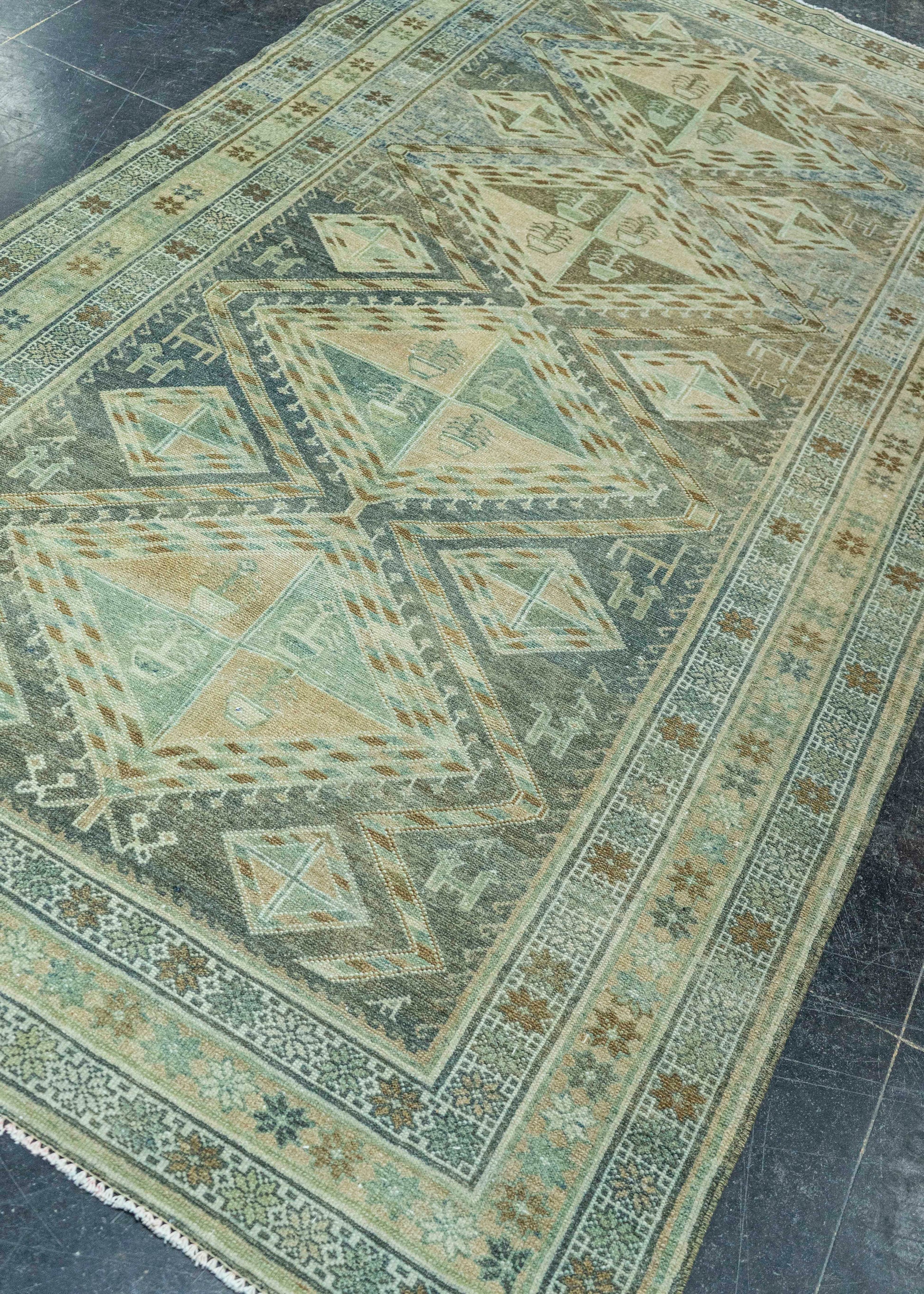 Turkish Vintage Rug 4'7" x 8'6" #20806