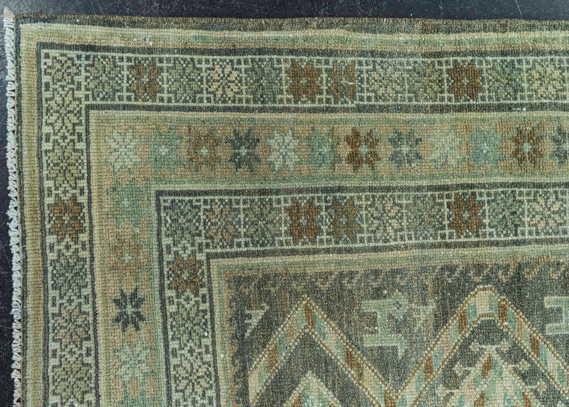 Turkish Vintage Rug 4'7" x 8'6" #20806