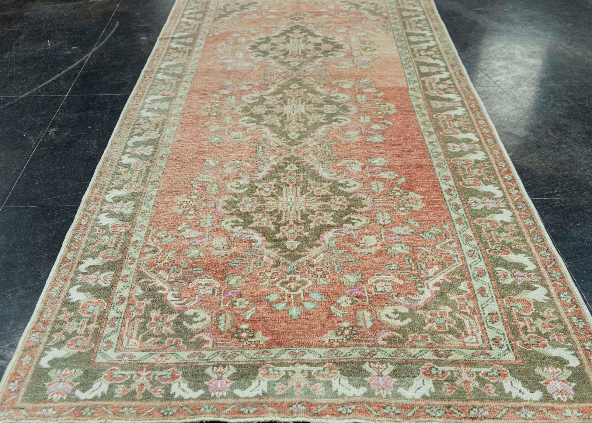 Turkish Vintage Rug 5'1" x 10'11" #20654