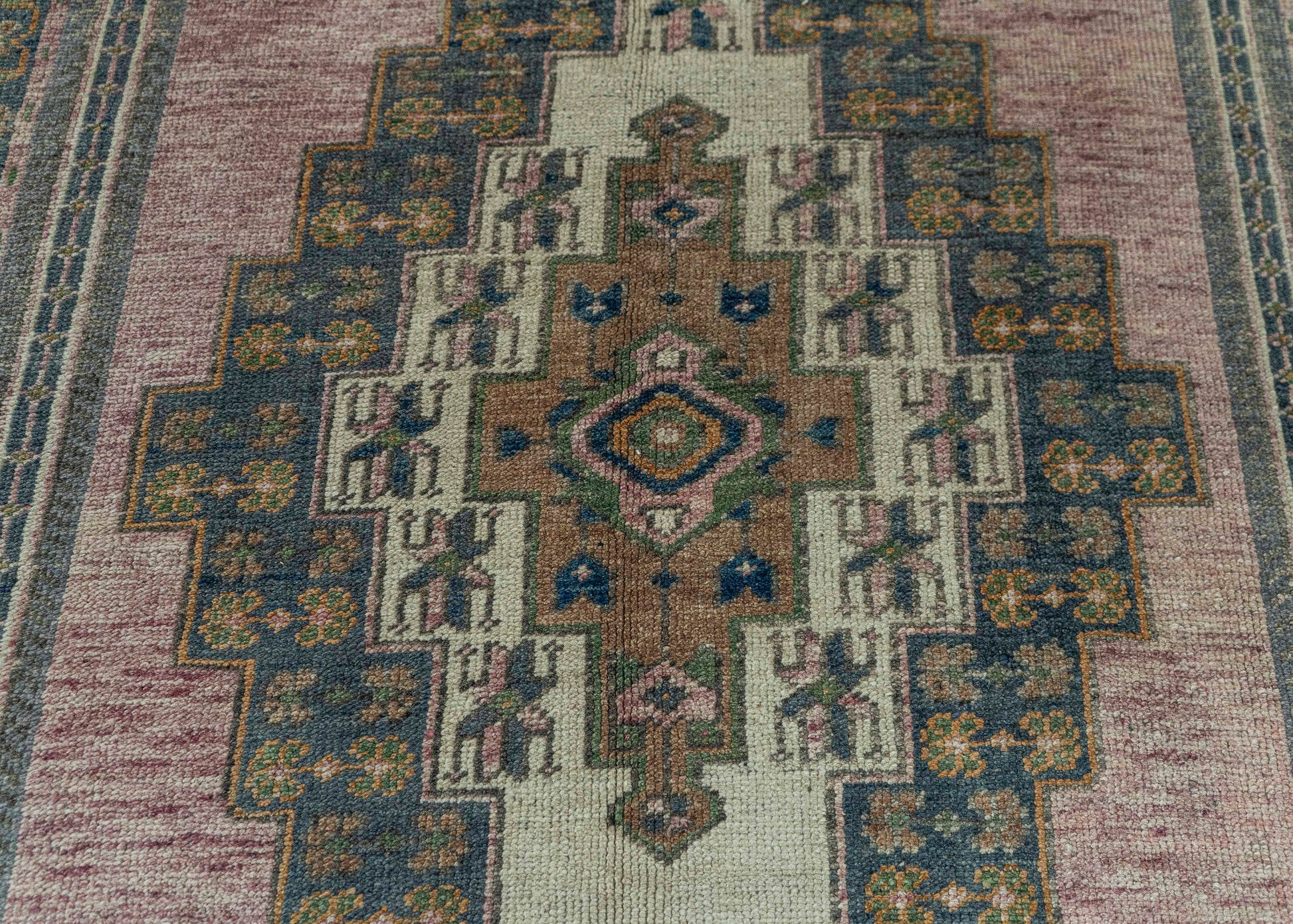 Turkish Vintage Rug 4'8" x 9'7" #20551