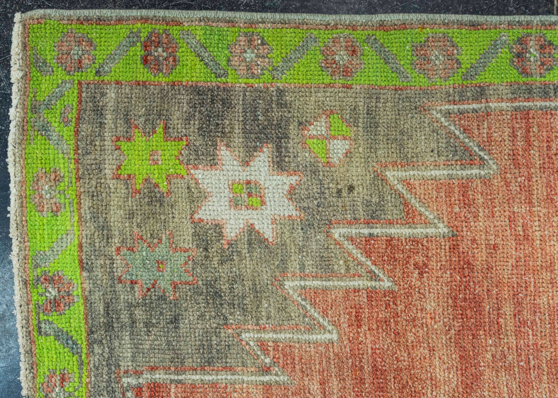 Turkish Vintage Rug 3'9" x 10'10" #20652