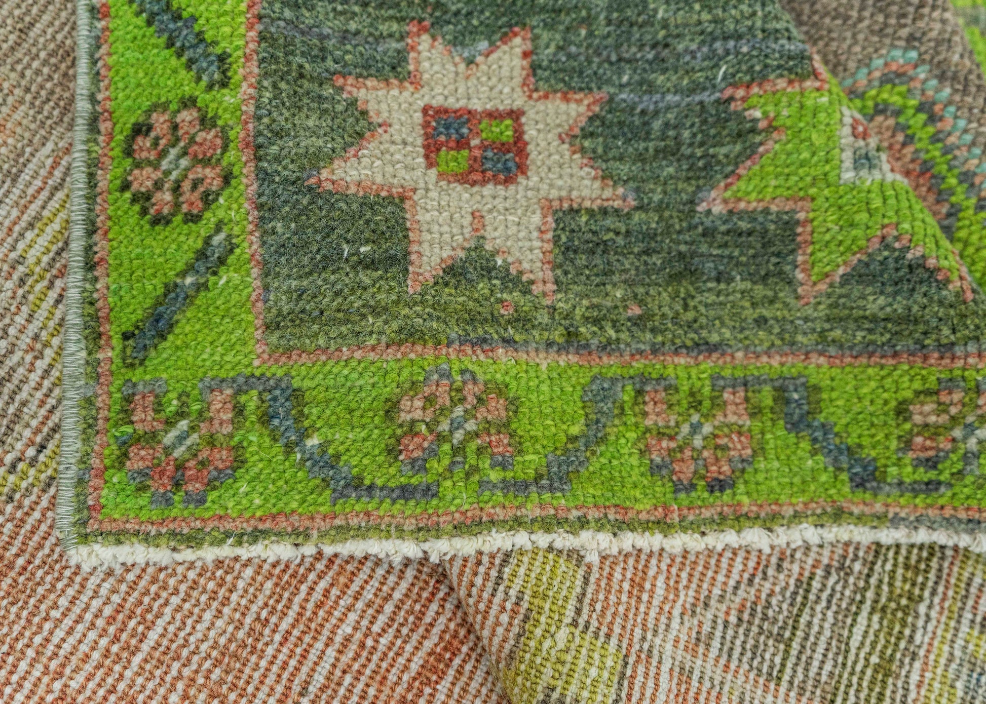 Turkish Vintage Rug 3'9" x 10'10" #20652