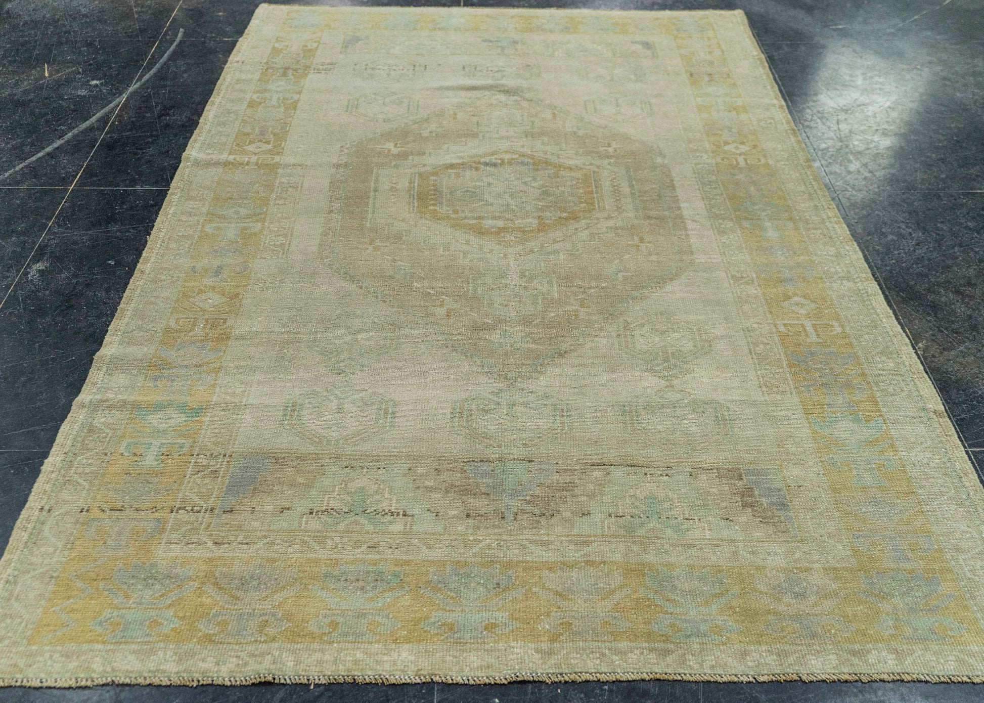 Turkish Vintage Rug 5'1" x 8'5" #20604