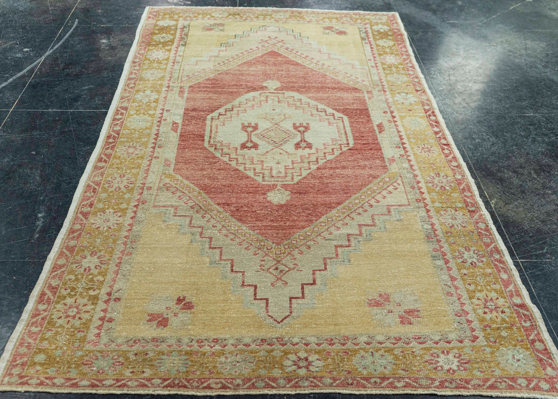 Turkish Vintage Rug 4'8" x 8'5" #20837