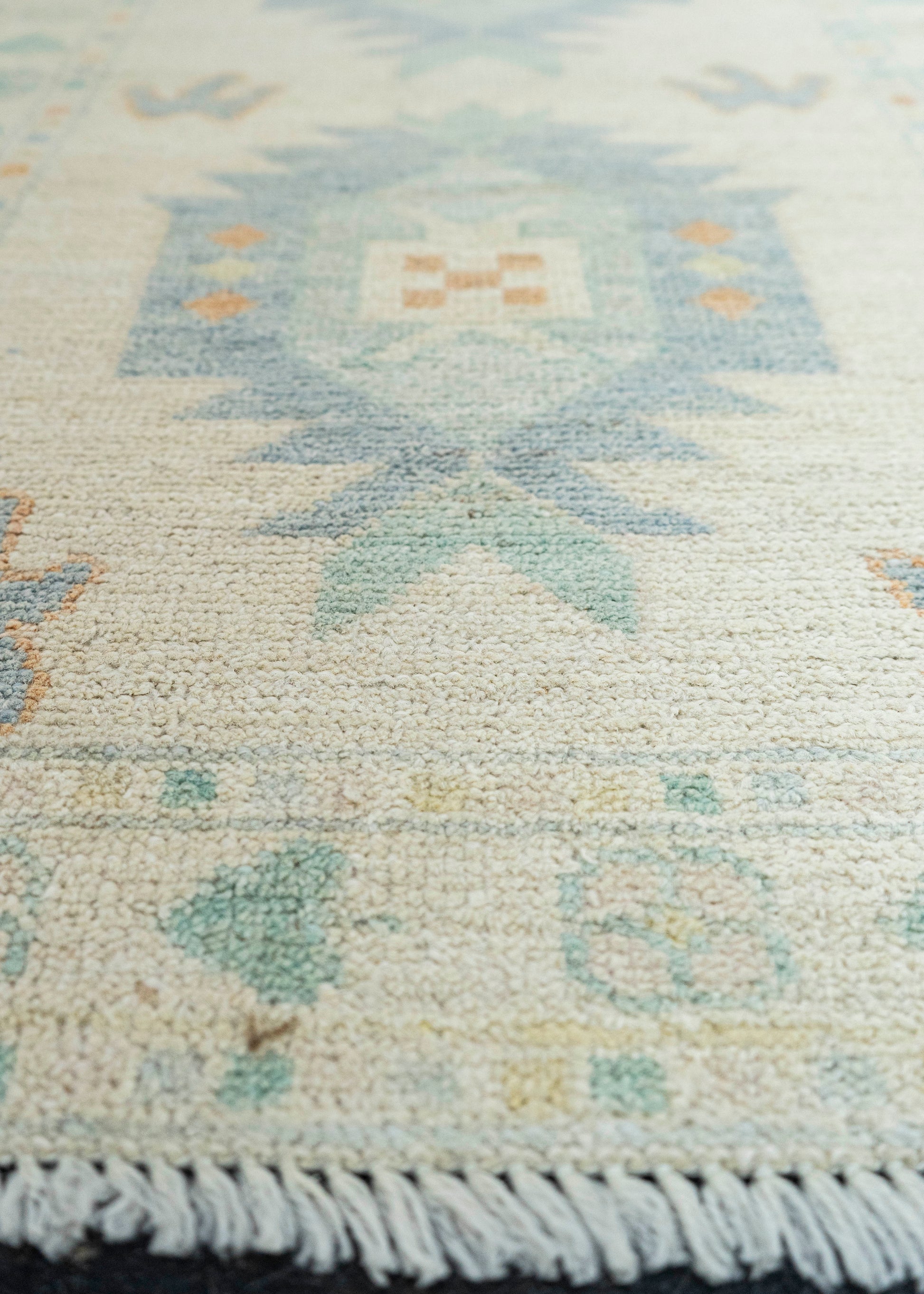 Oushak Rug 2'1" x 3'11" #22830