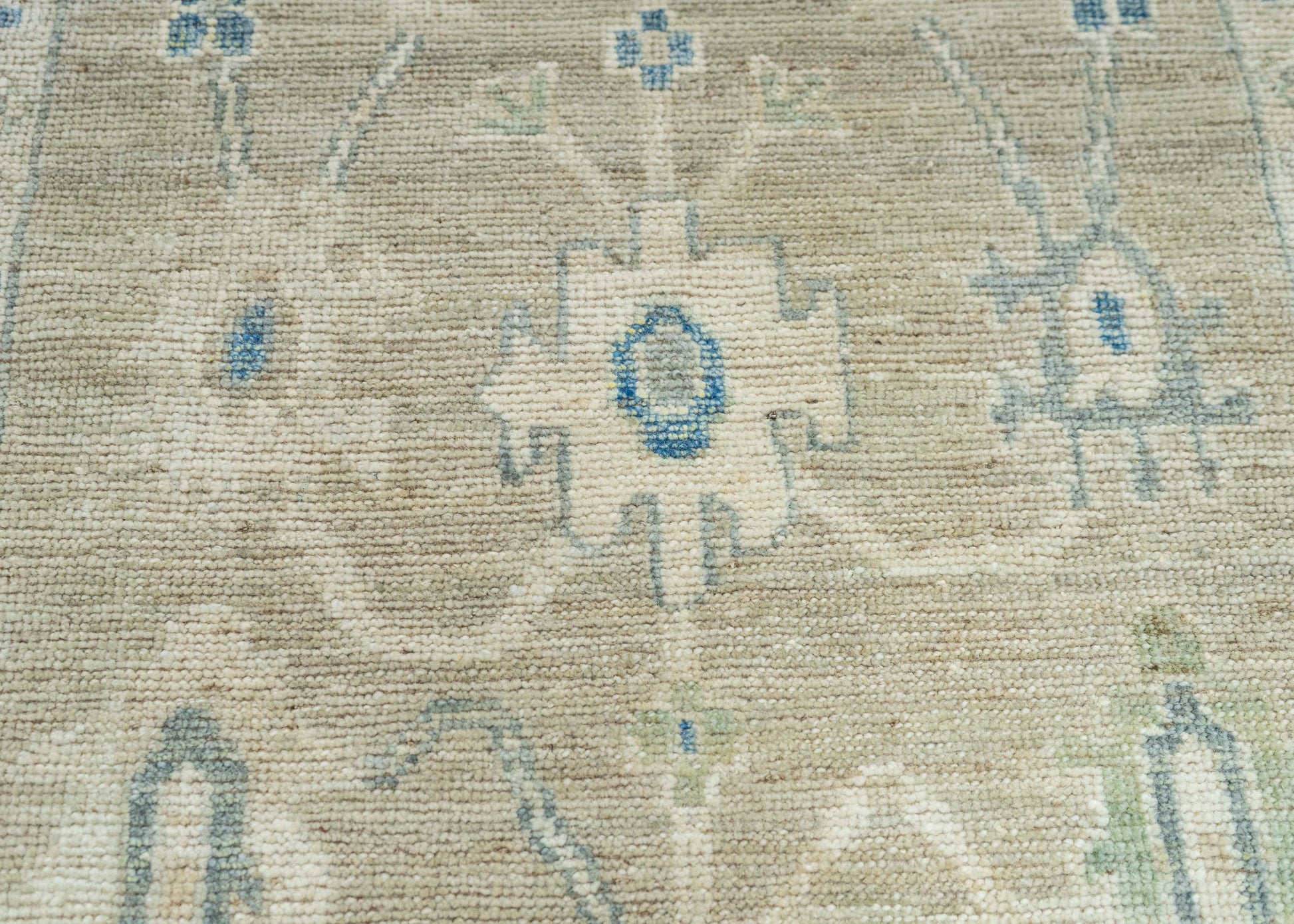 Oushak Rug 2'2" x 4' #22834