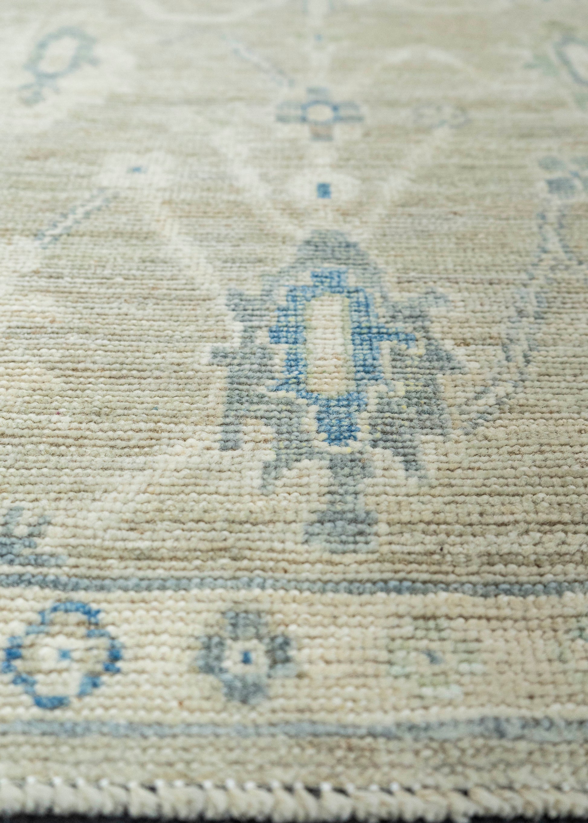 Oushak Rug 2'2" x 4' #22834