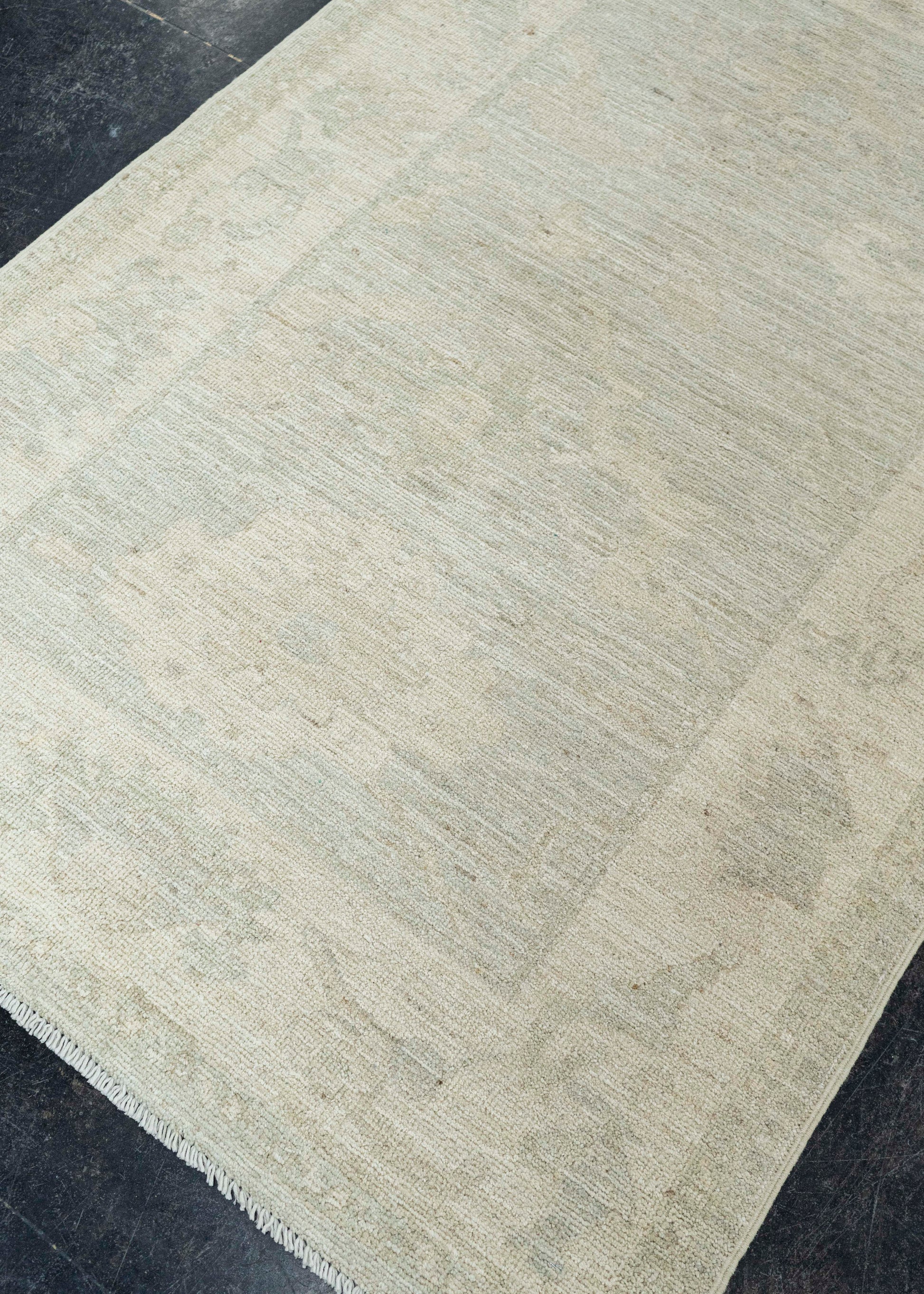 Oushak Rug 3'2"x 4'10" #22714