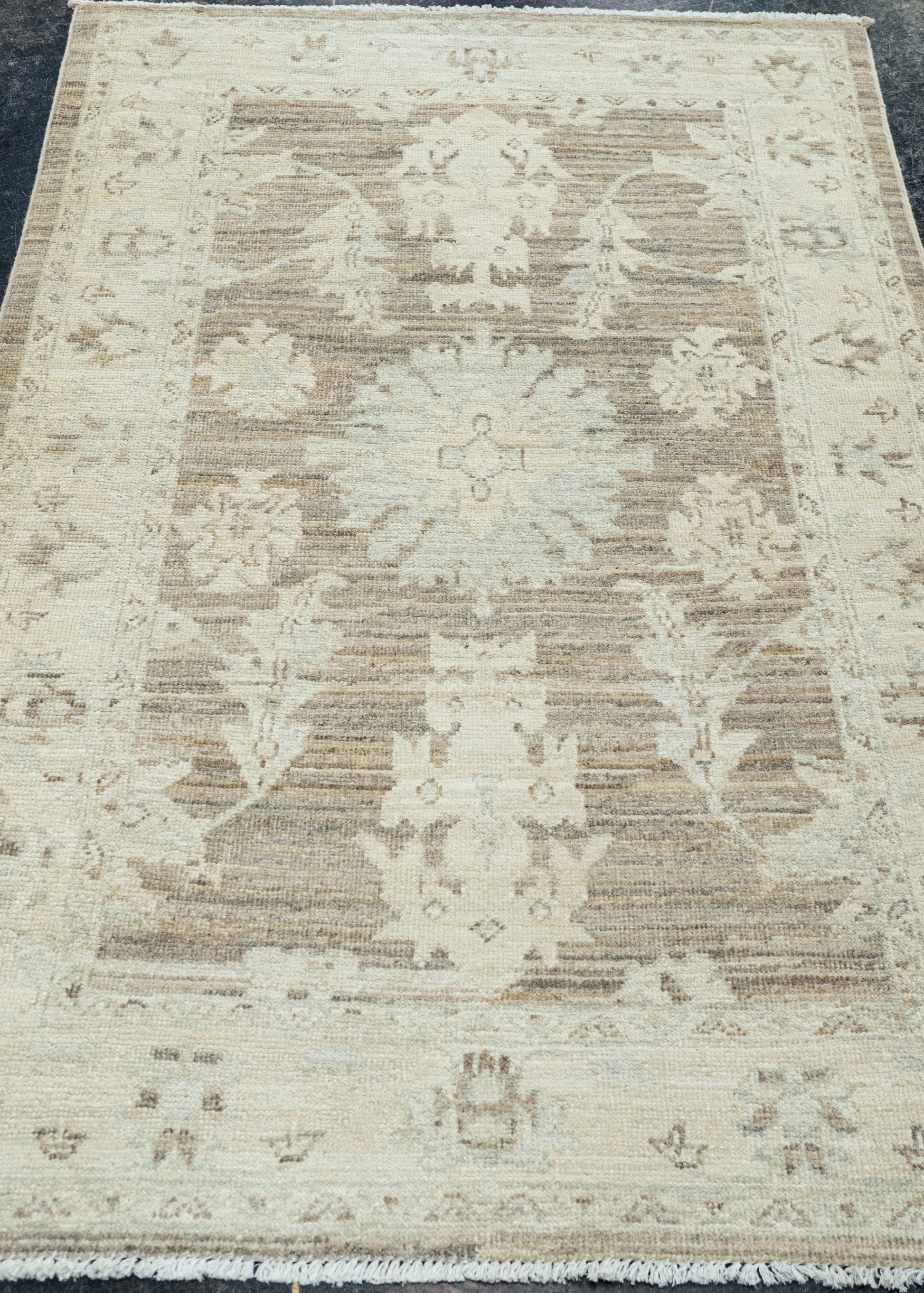 Oushak Rug 3'2"x 4'11" #22715