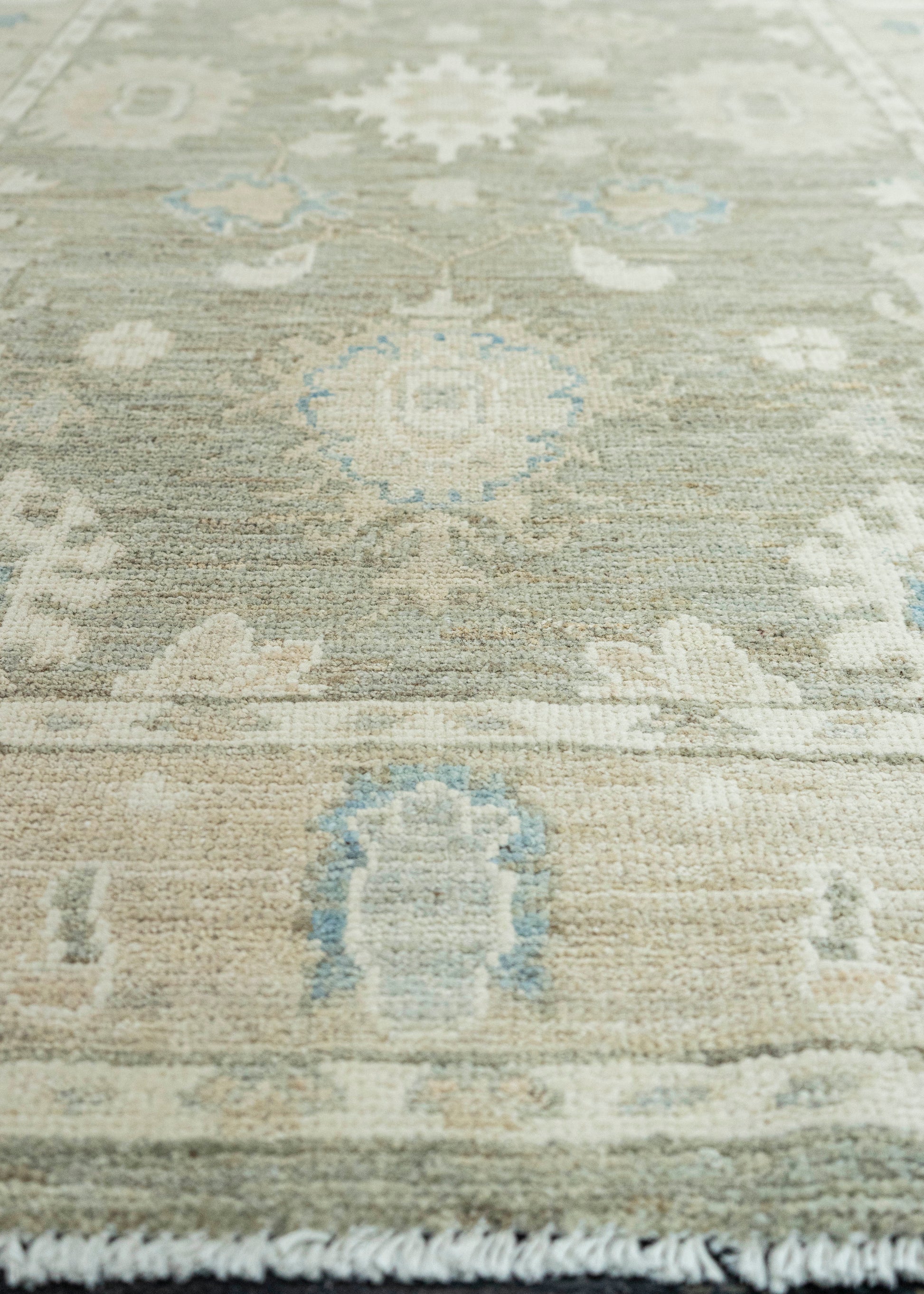 Oushak Rug 3'2"x 5'1" #22722