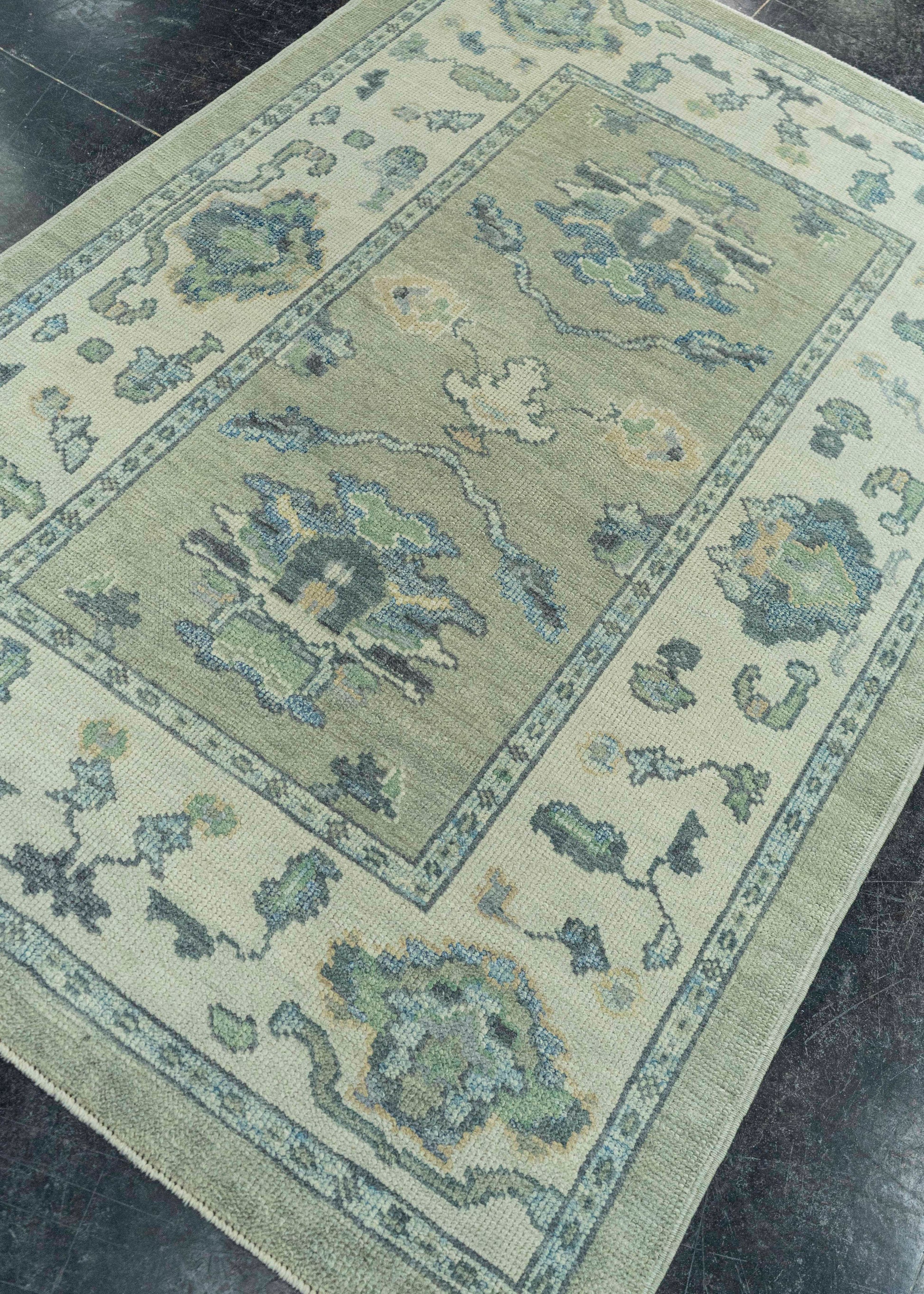 Turkish Oushak Rug 4'x 6' #19172