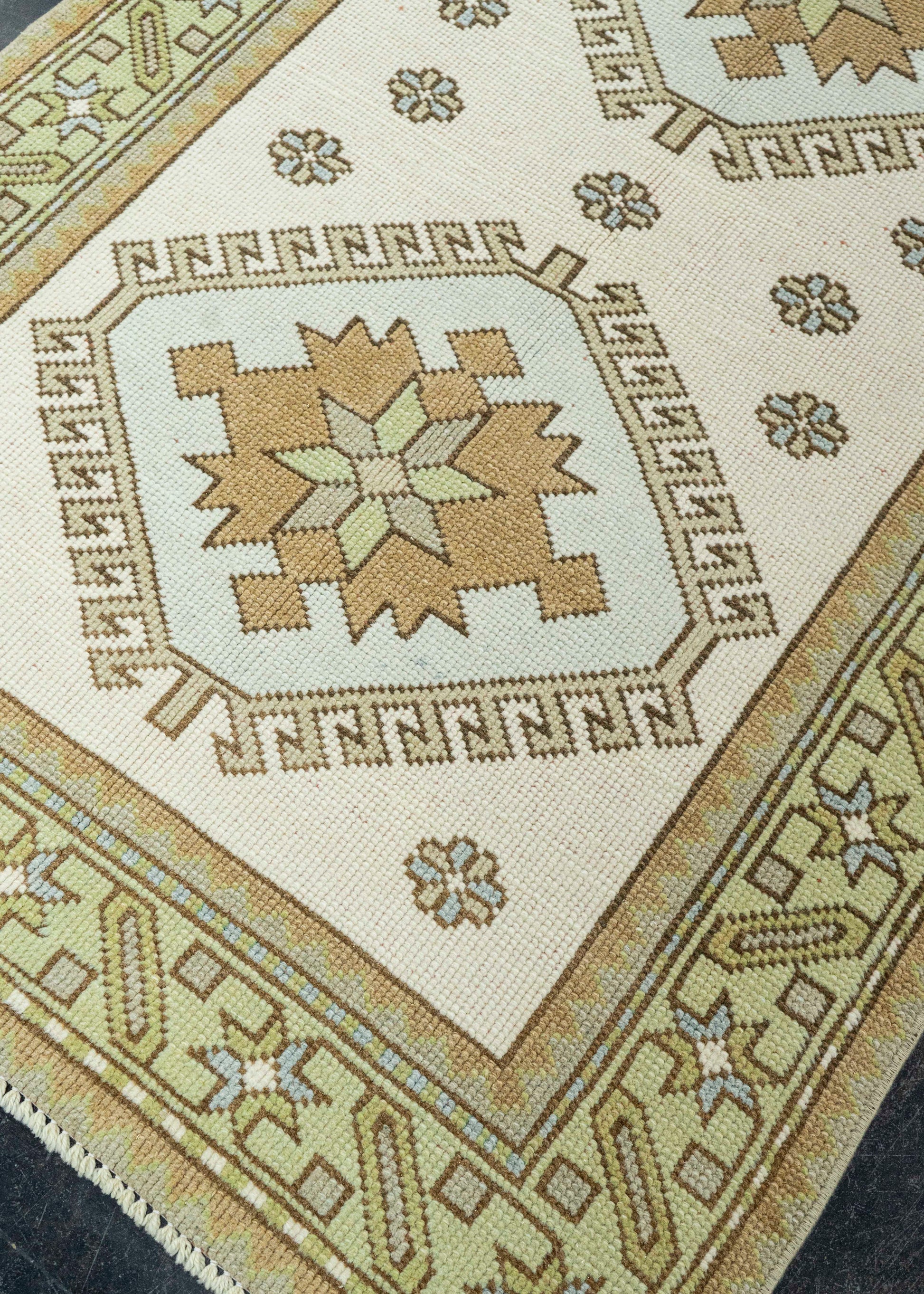 Turkish Vintage Rug  3'1" x 4'10" #22803