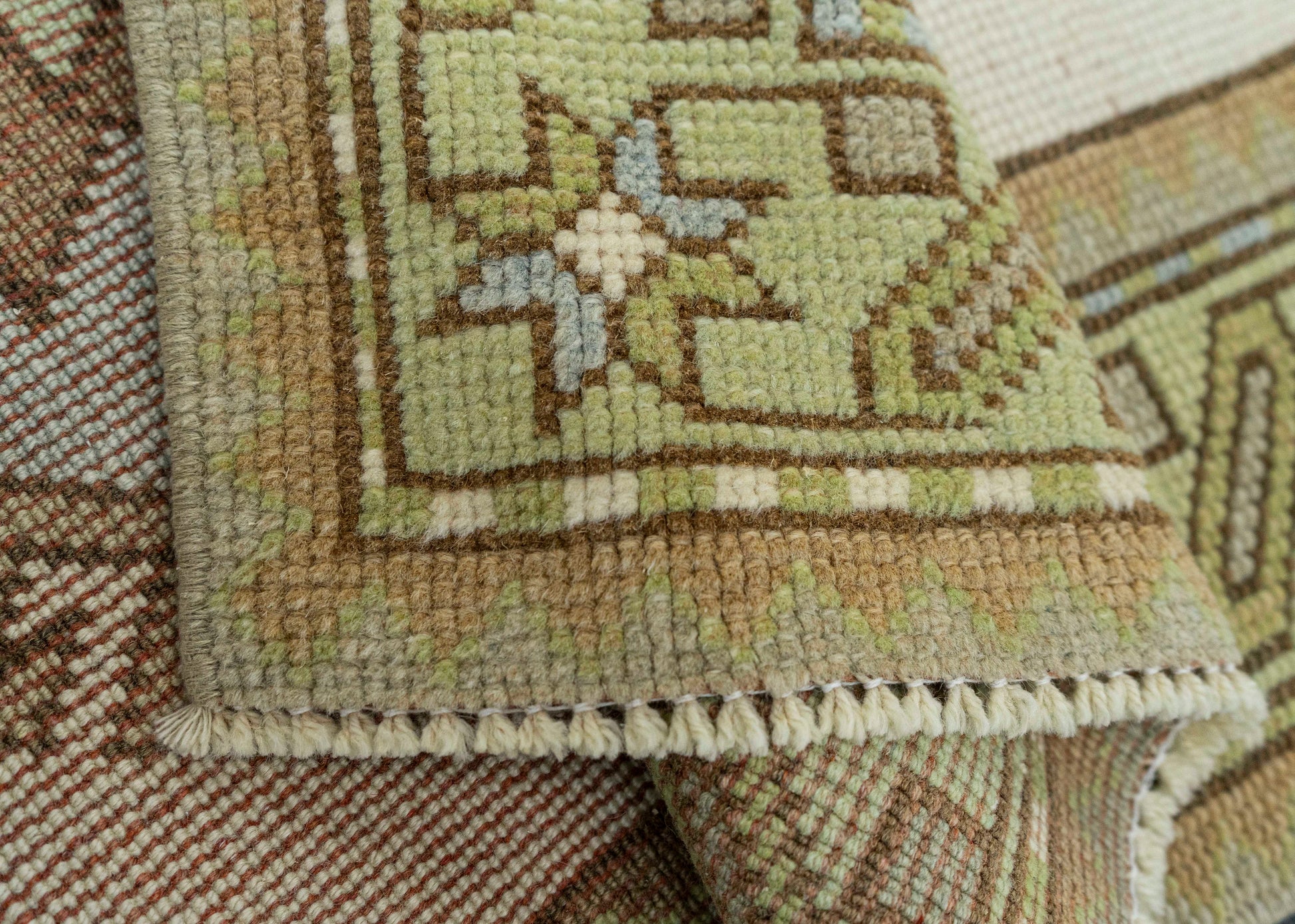 Turkish Vintage Rug  3'1" x 4'10" #22803