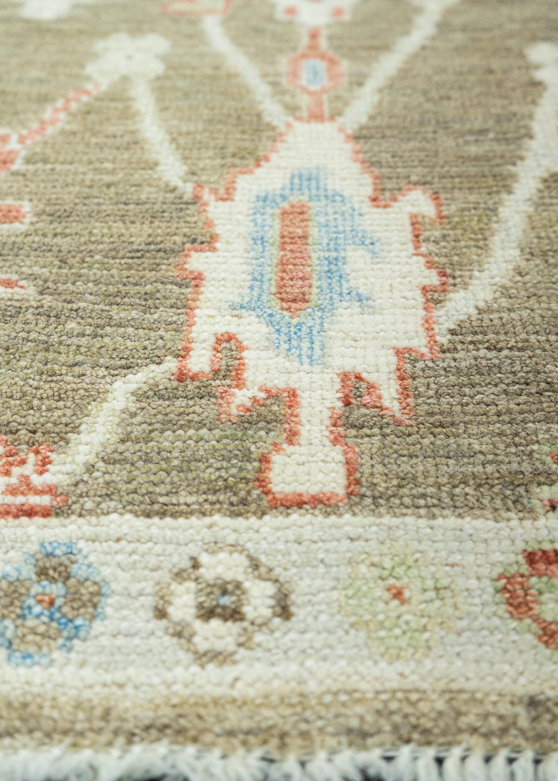 Oushak Rug 2' x 4'3" #22832