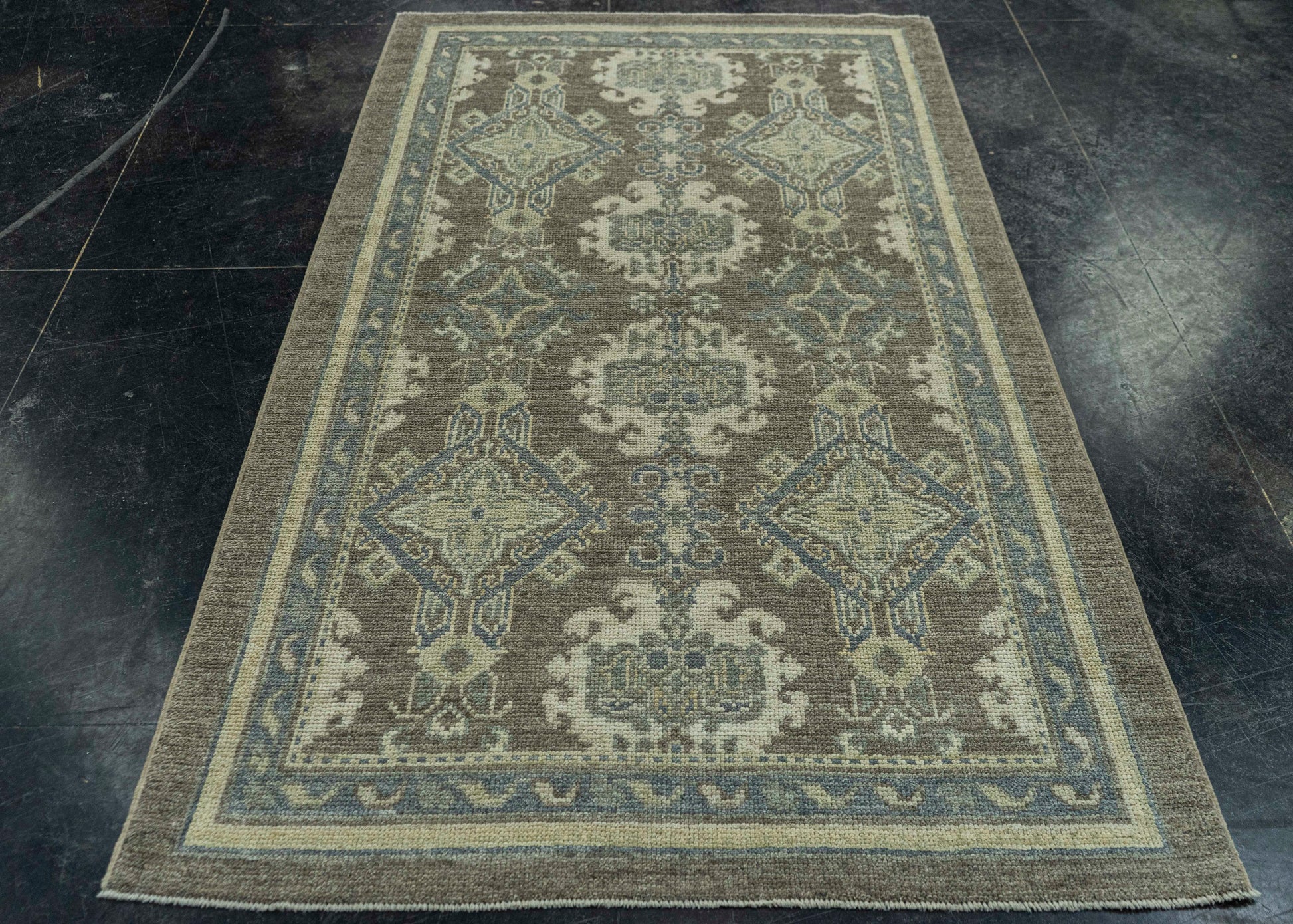 Turkish Oushak Rug 4' x 6'10" #19244