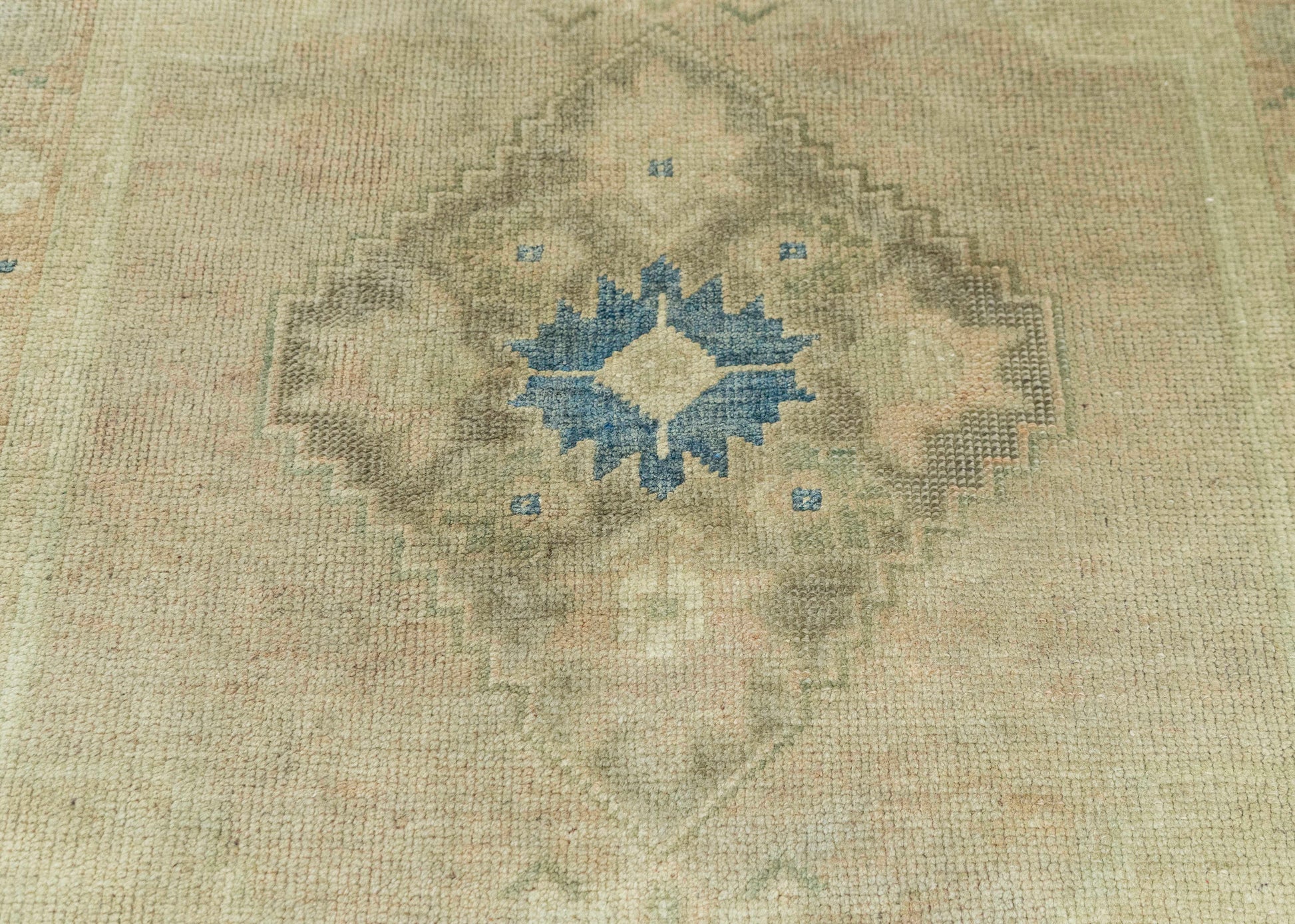 Turkish Anatolian Rug 2'5" x 3'10" #22252