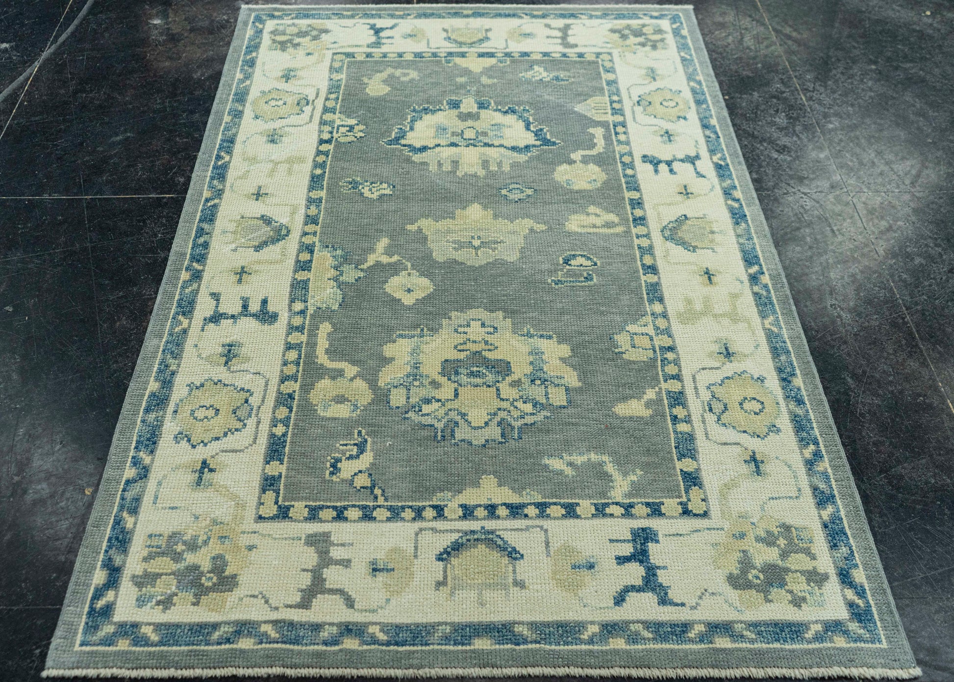 Turkish Oushak Rug 3'10"x 5'10" #19064