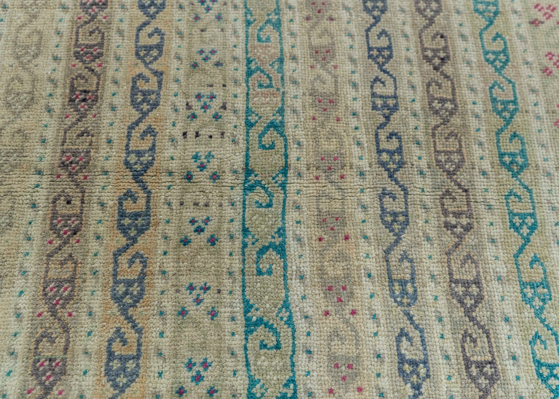 Turkish Vintage Rug 3'2" x 4' #20795