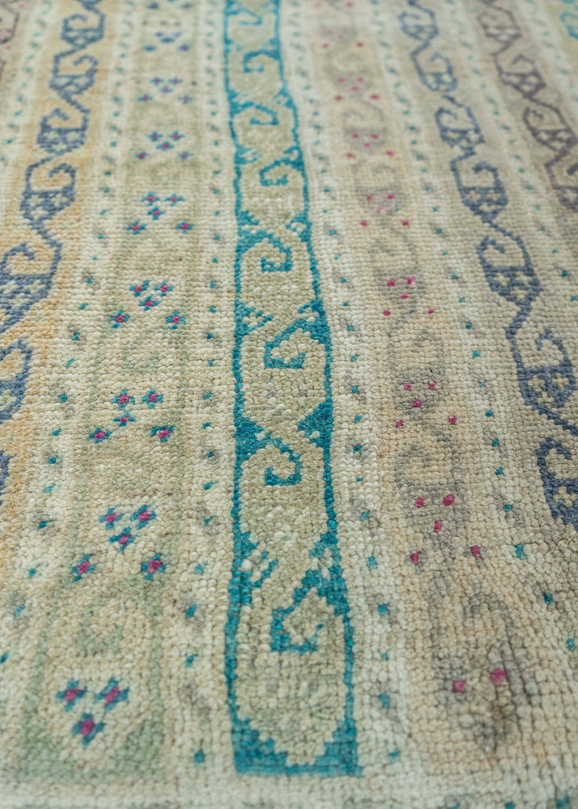 Turkish Vintage Rug 3'2" x 4' #20795