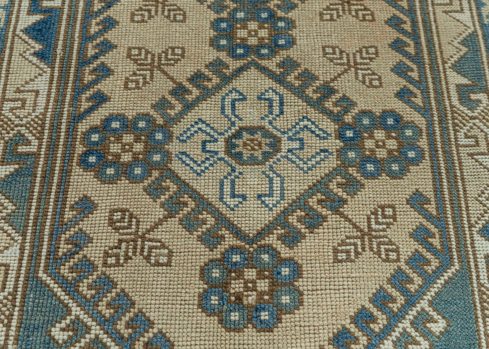 Turkish Vintage Rug 3'10" x 6'4" #20796