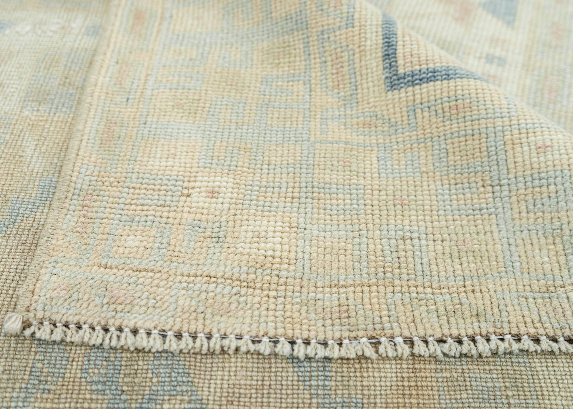 Turkish Vıntage Rug 3'2" x 5'8" #22795