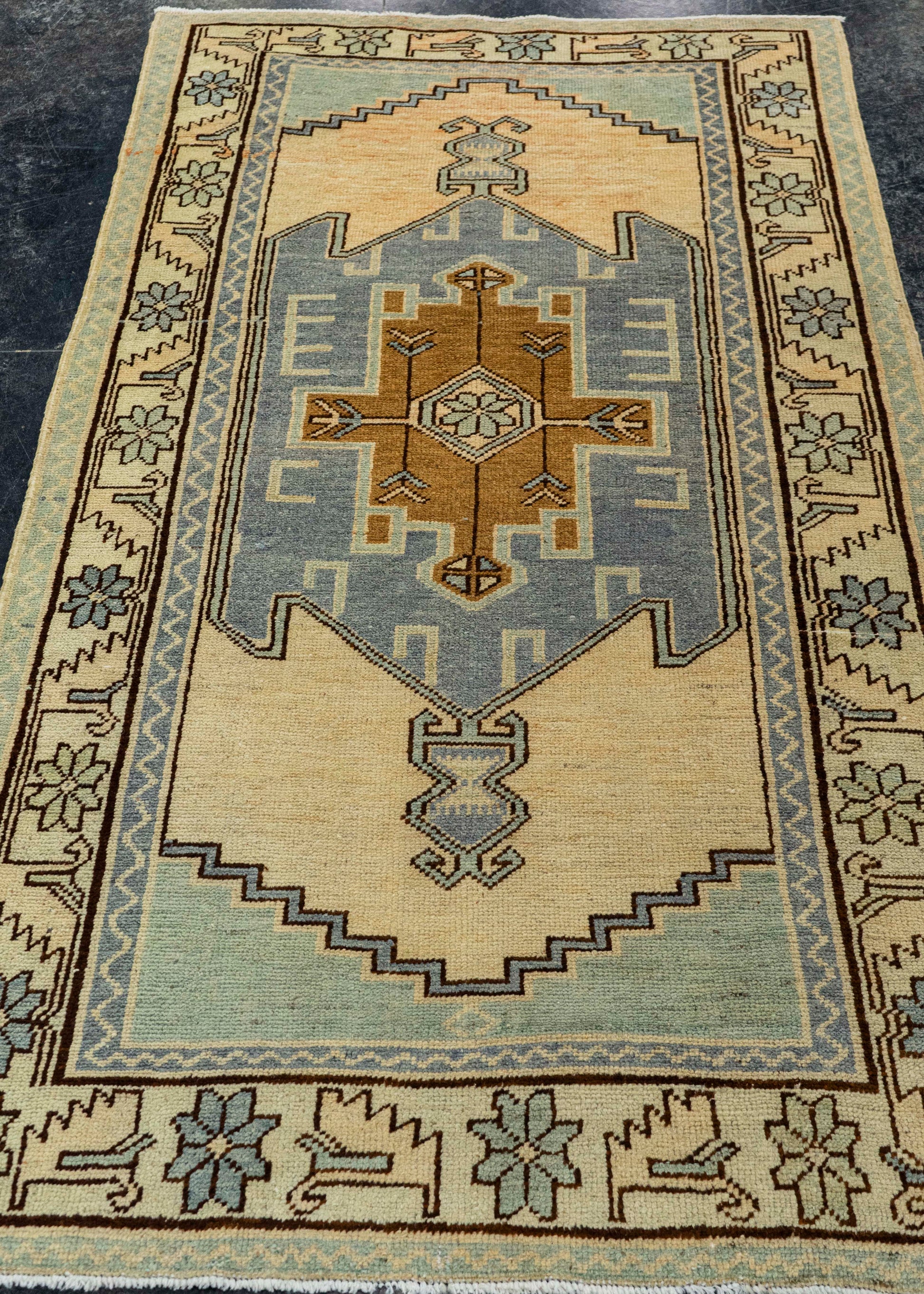 Turkish Anatolian Rug 3'1" x 5'7" #22258