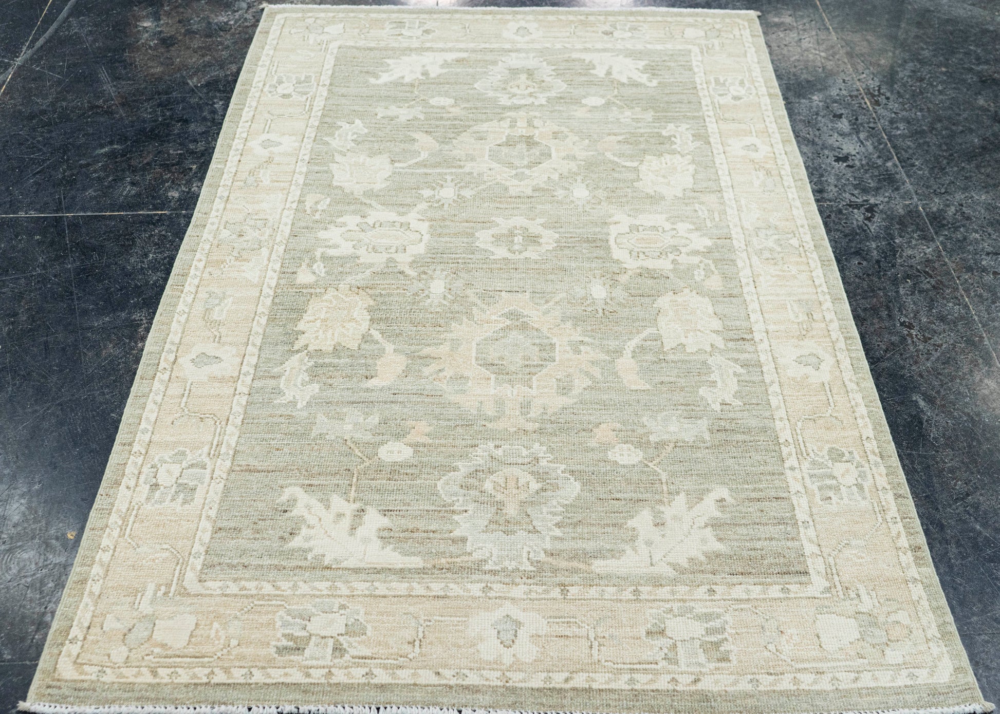 Oushak Rug 3'9" x 5'10" #22711