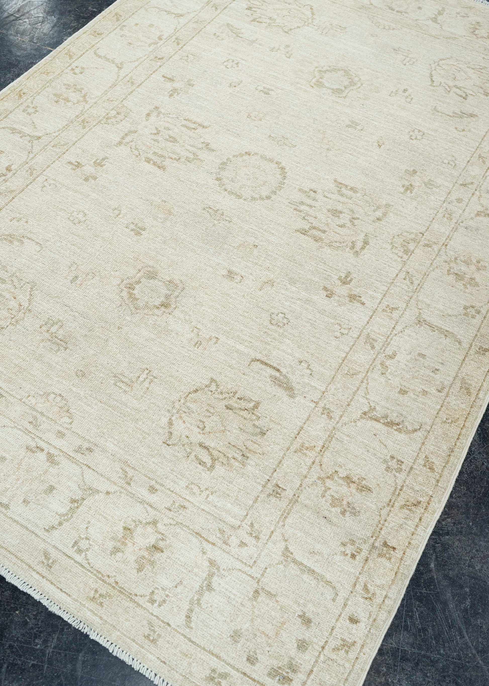 Oushak Rug 4'2" x 5'11" #22701