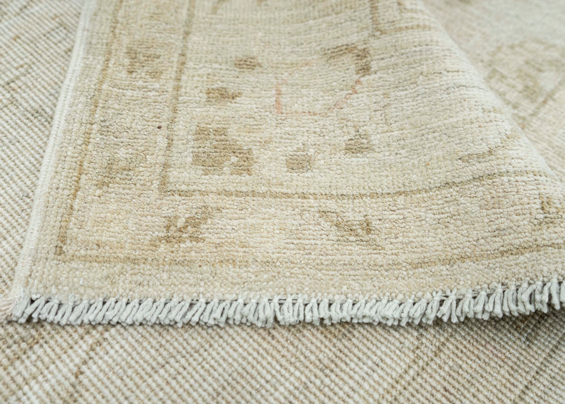 Oushak Rug 4'2" x 5'11" #22701