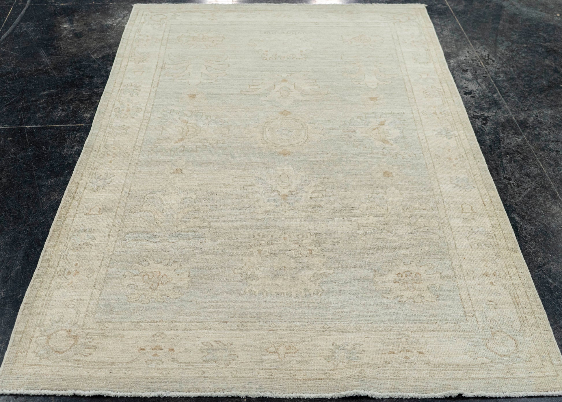 Oushak Rug 4'0" x 6'4" #22702