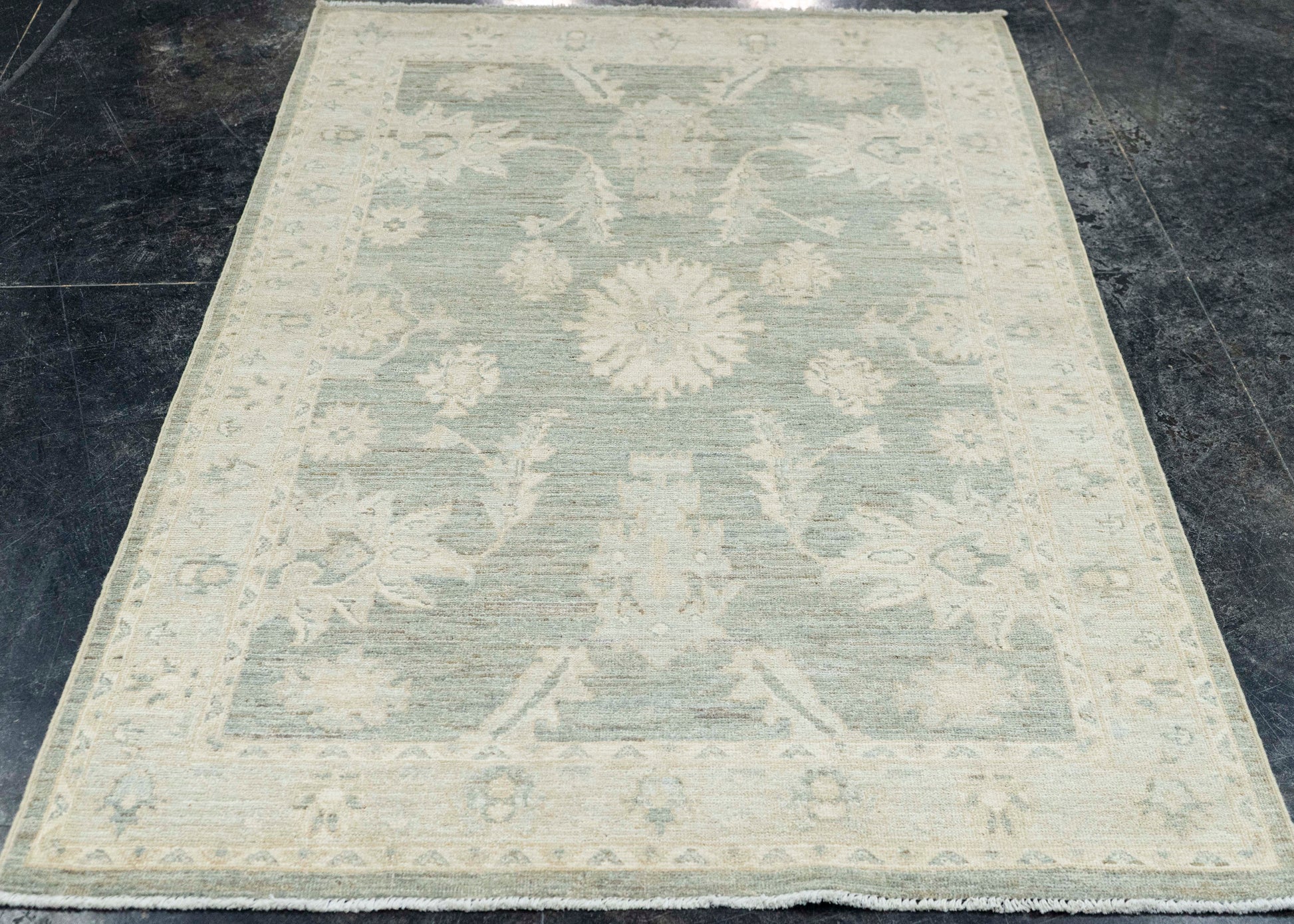 Oushak Rug 4'1" x 6'3" #22745