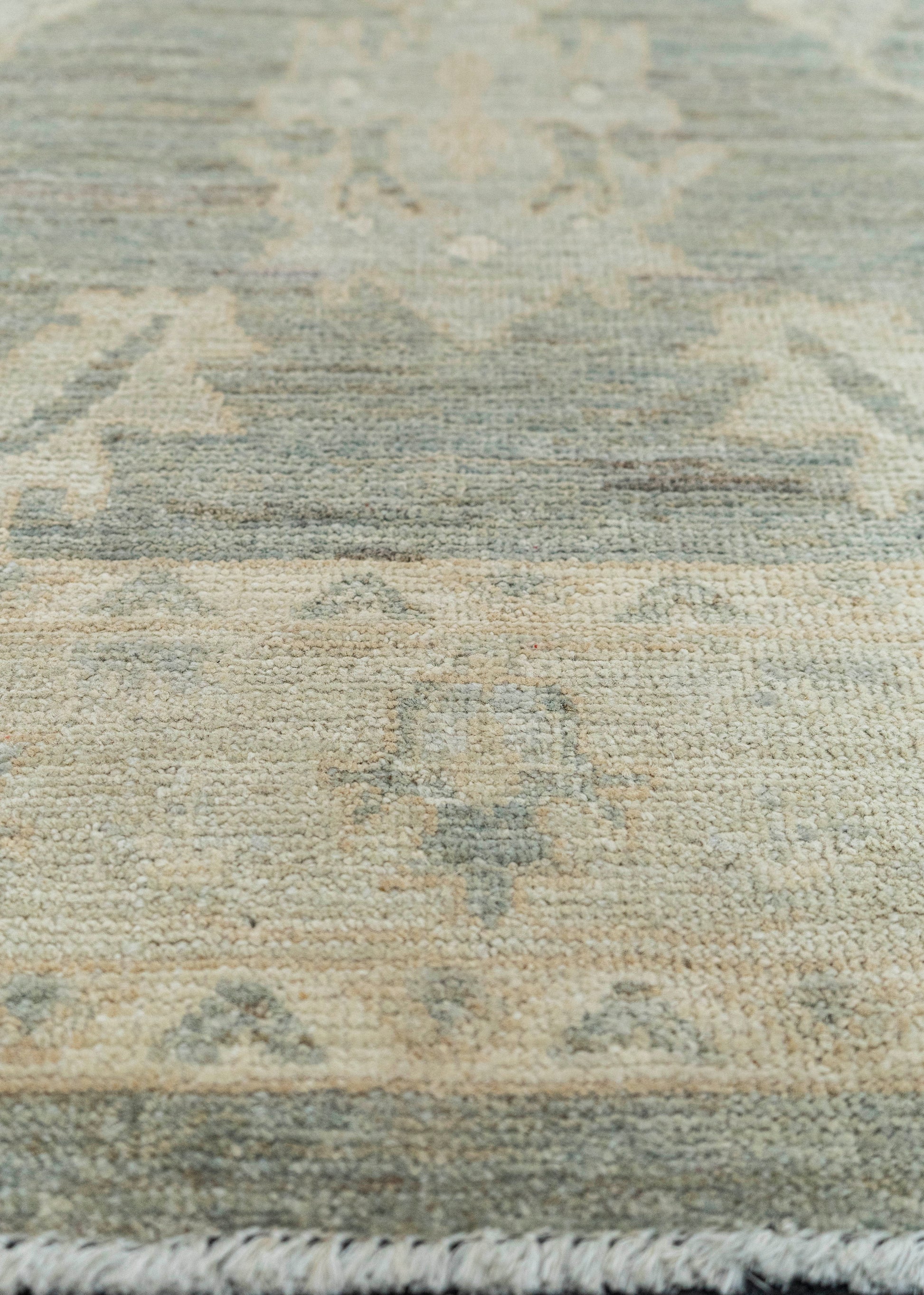 Oushak Rug 4'1" x 6'3" #22745