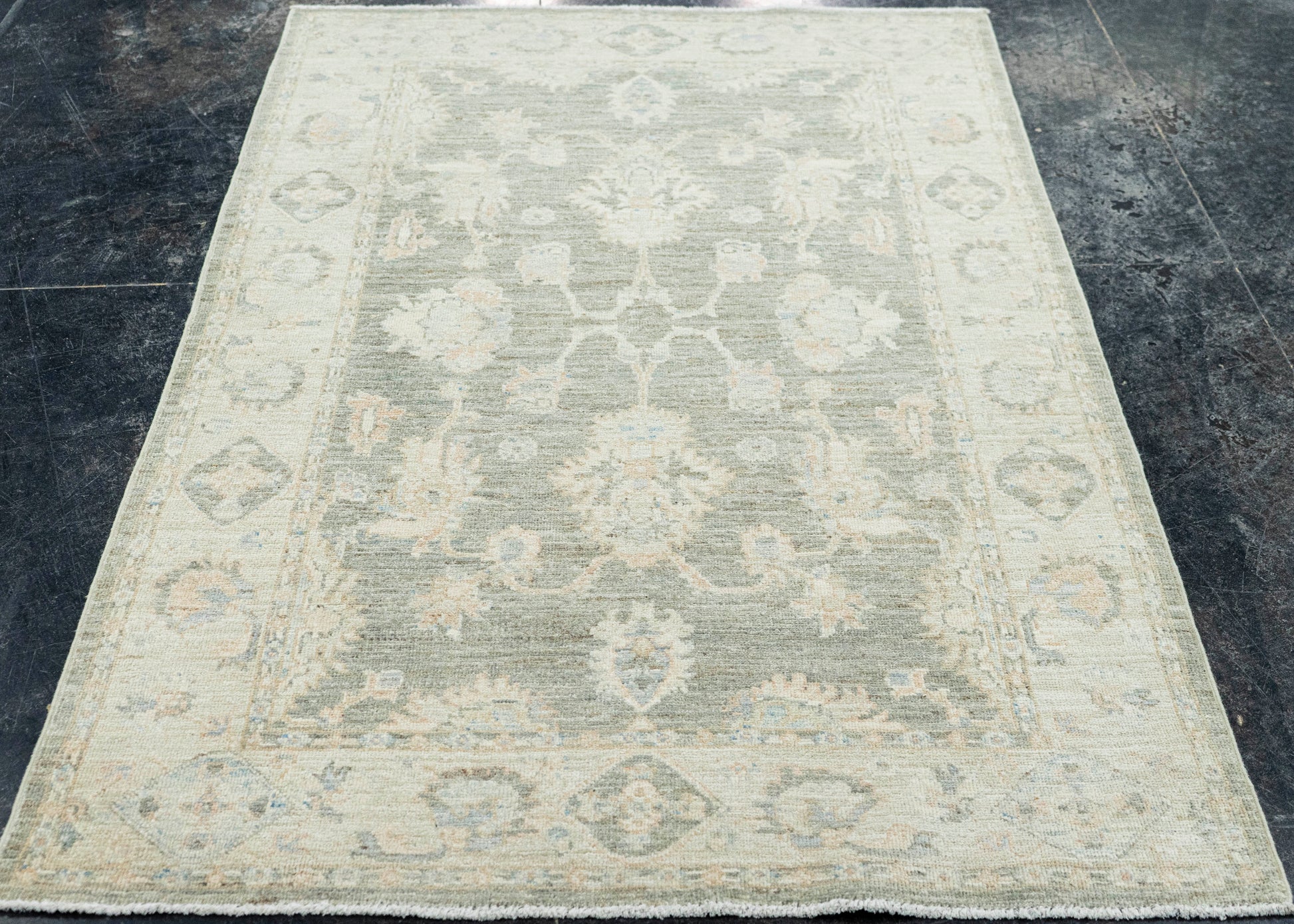 Turkish Oushak Rug 3'9" x 5'9" #22748