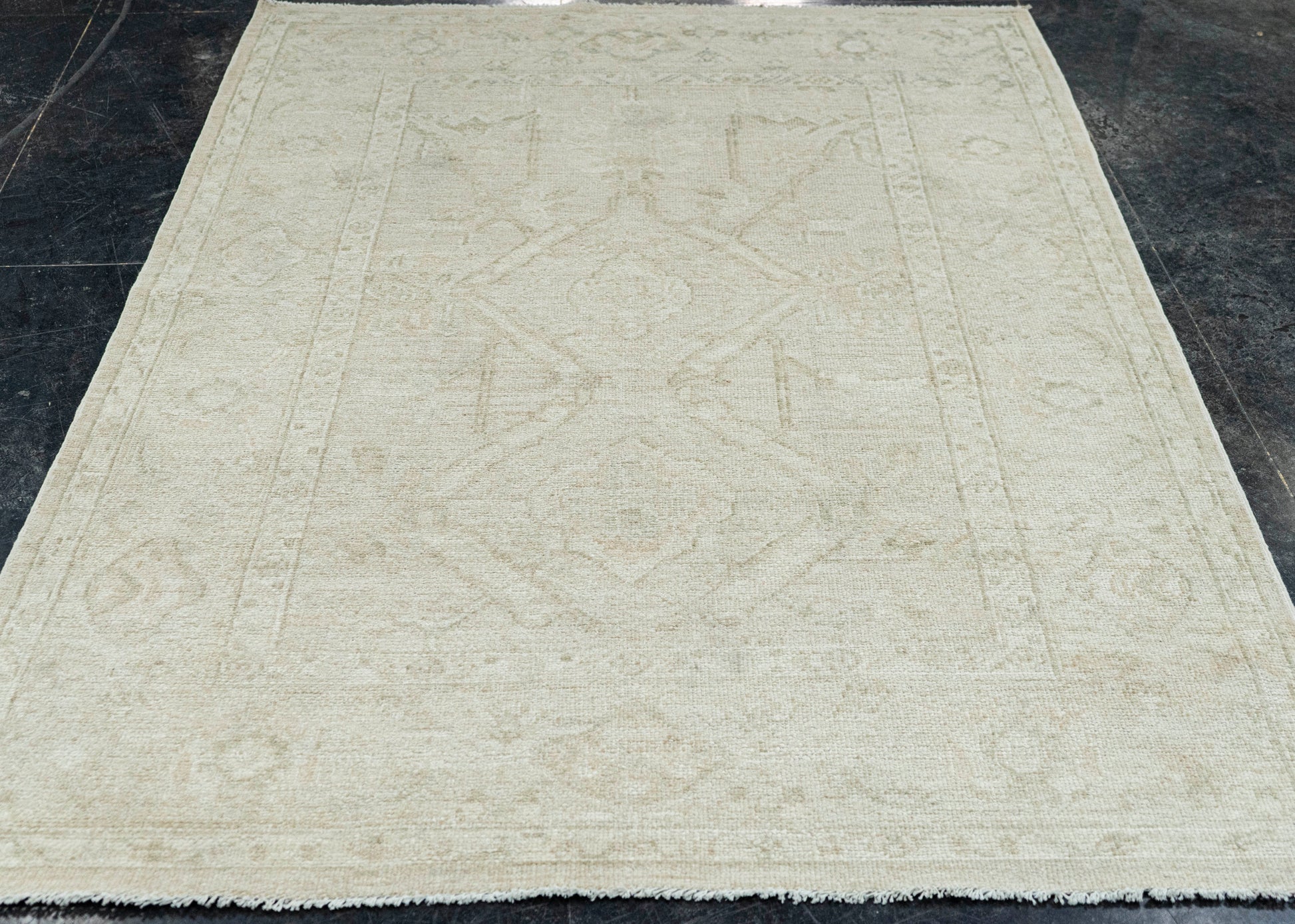 Oushak Rug 5'0" x 6'9" #22708