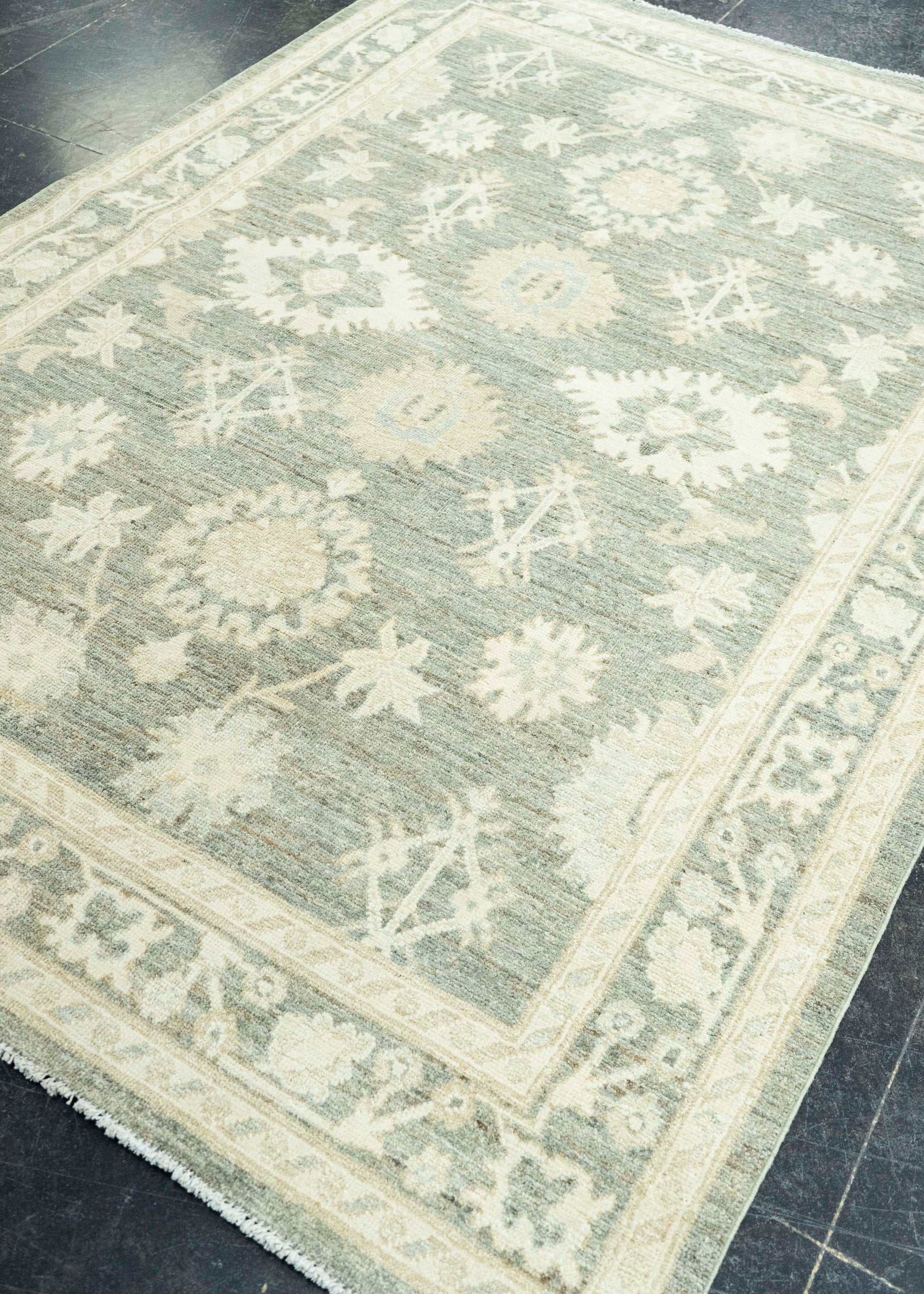 Oushak Rug 4'11" x 6'8" #22695