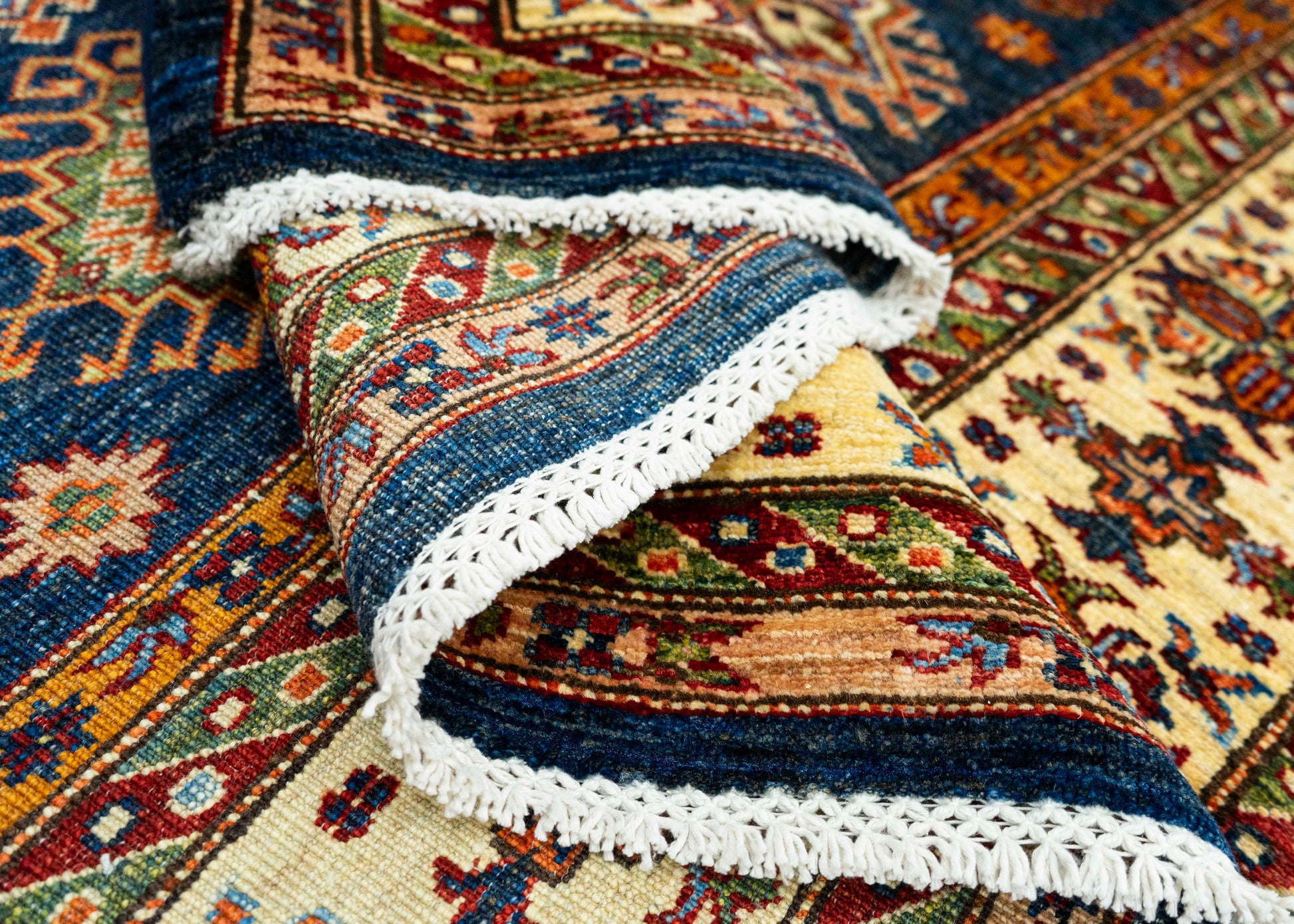 Oriental Handmade Rug  5'7" x 7'7" #22876