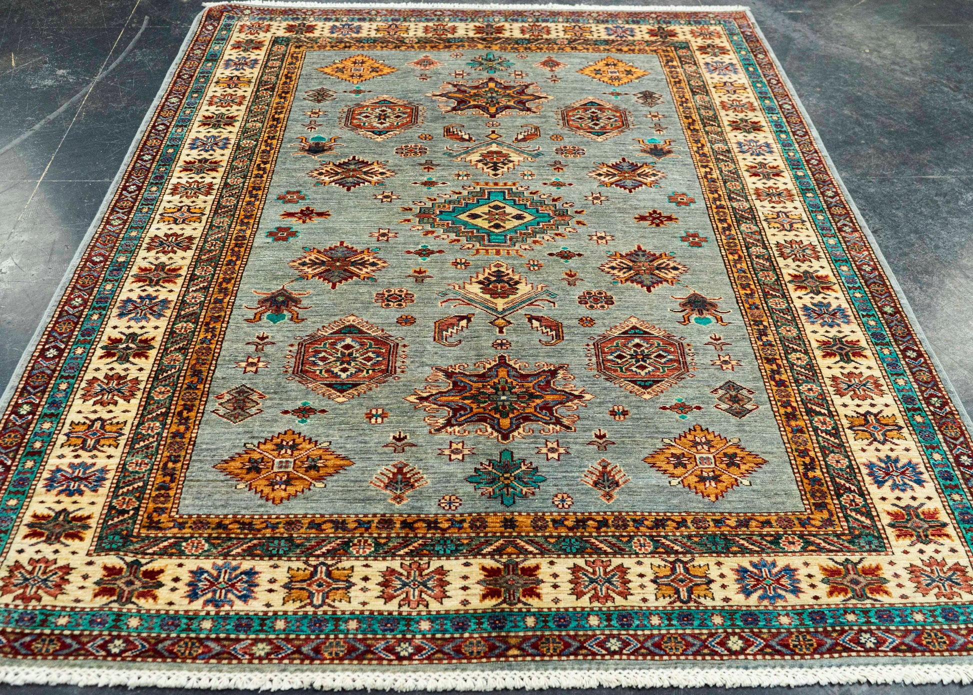 Oriental Handmade Rug  5'9" x 7'11" #22879