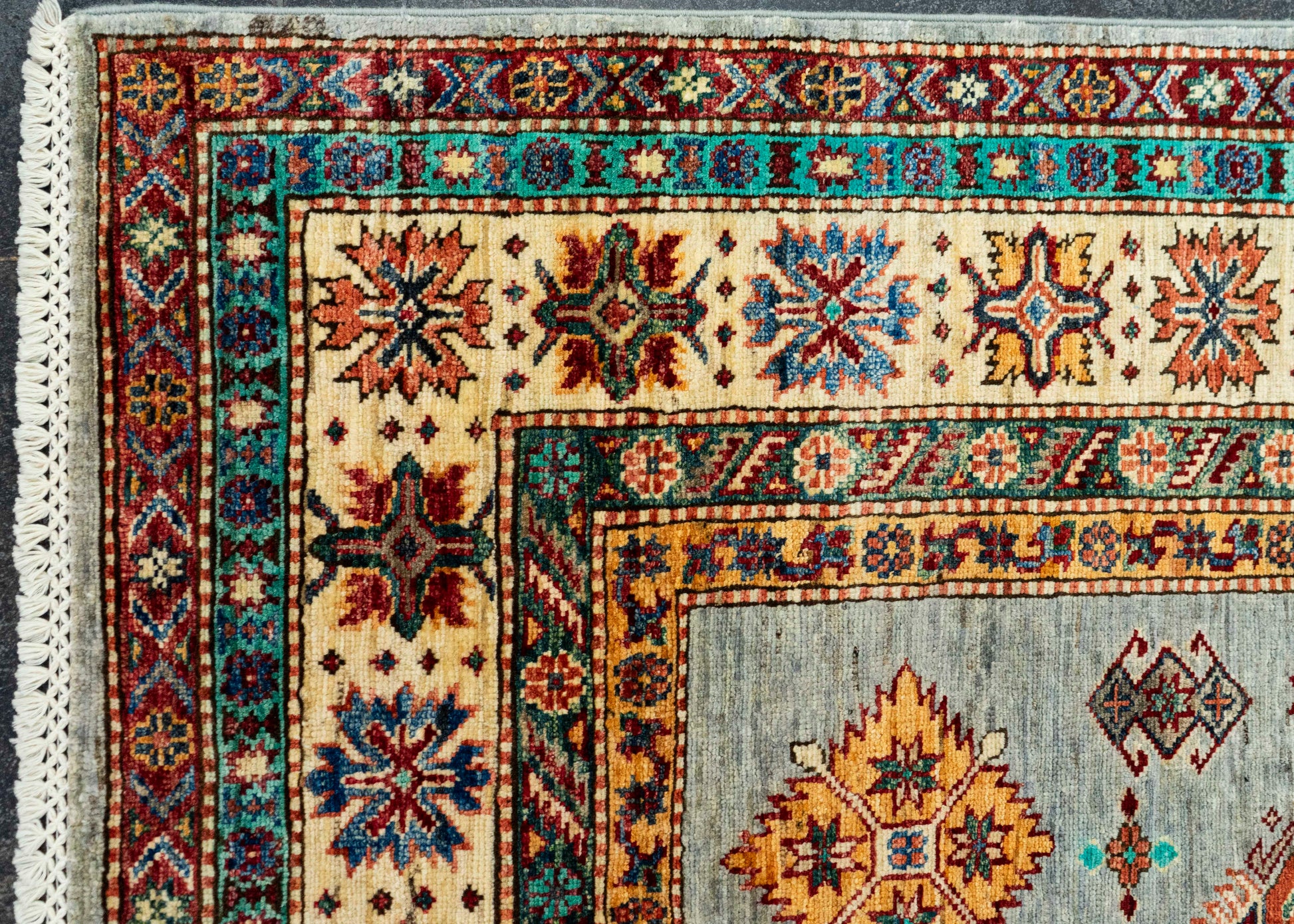 Oriental Handmade Rug  5'9" x 7'11" #22879