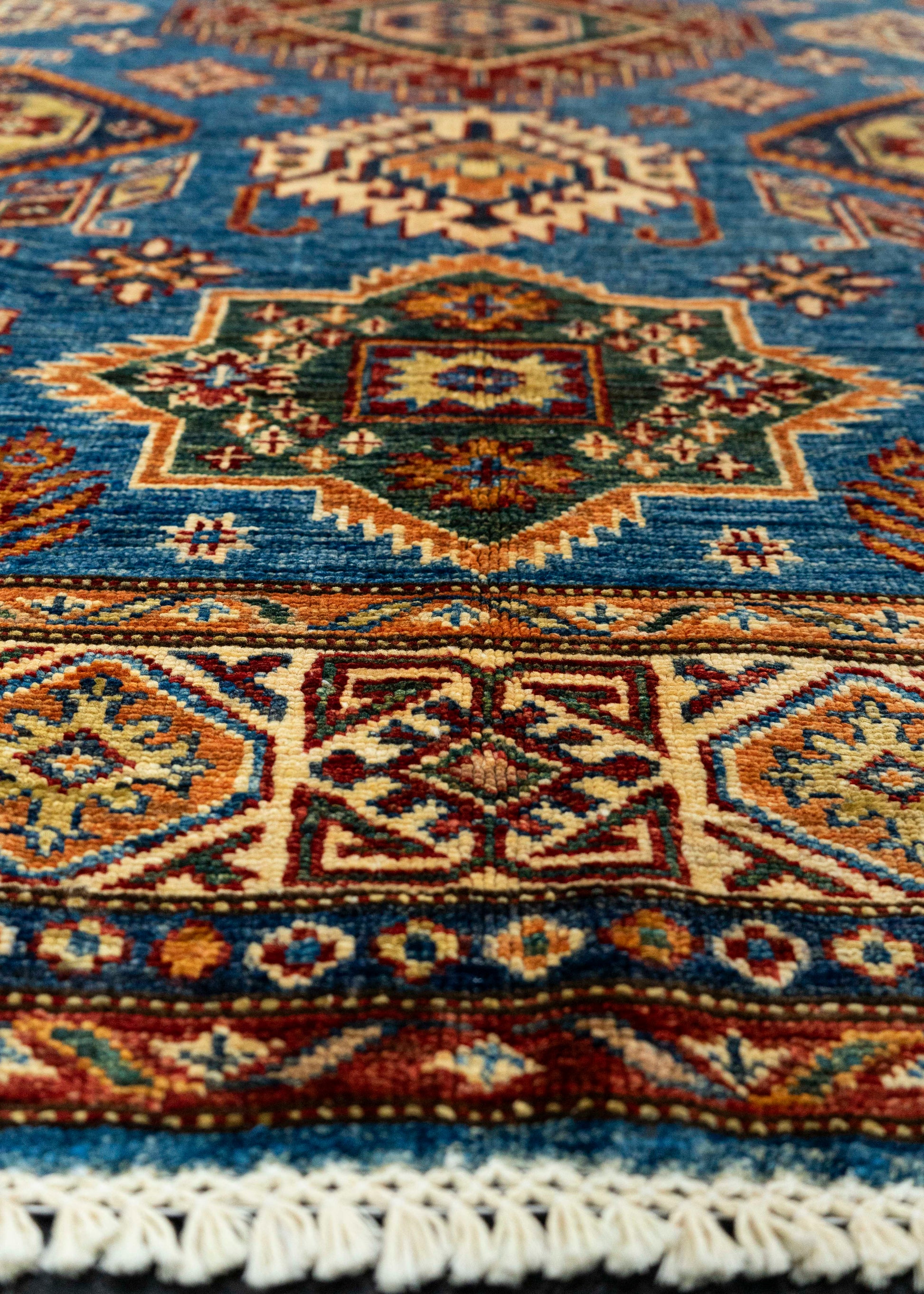 Oriental Handmade Rug  5'2" x 6'9" #22888