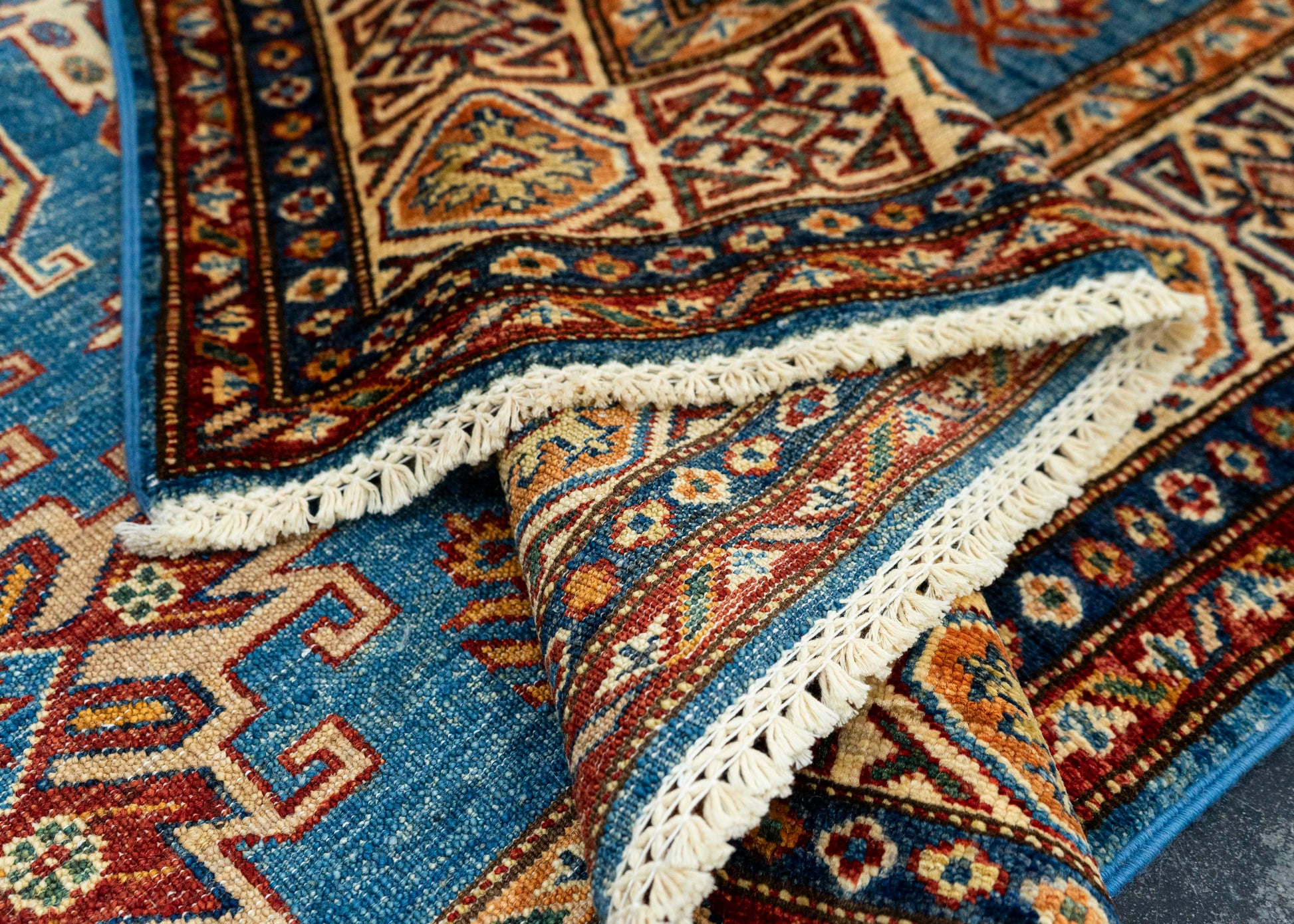 Oriental Handmade Rug  5'2" x 6'9" #22888